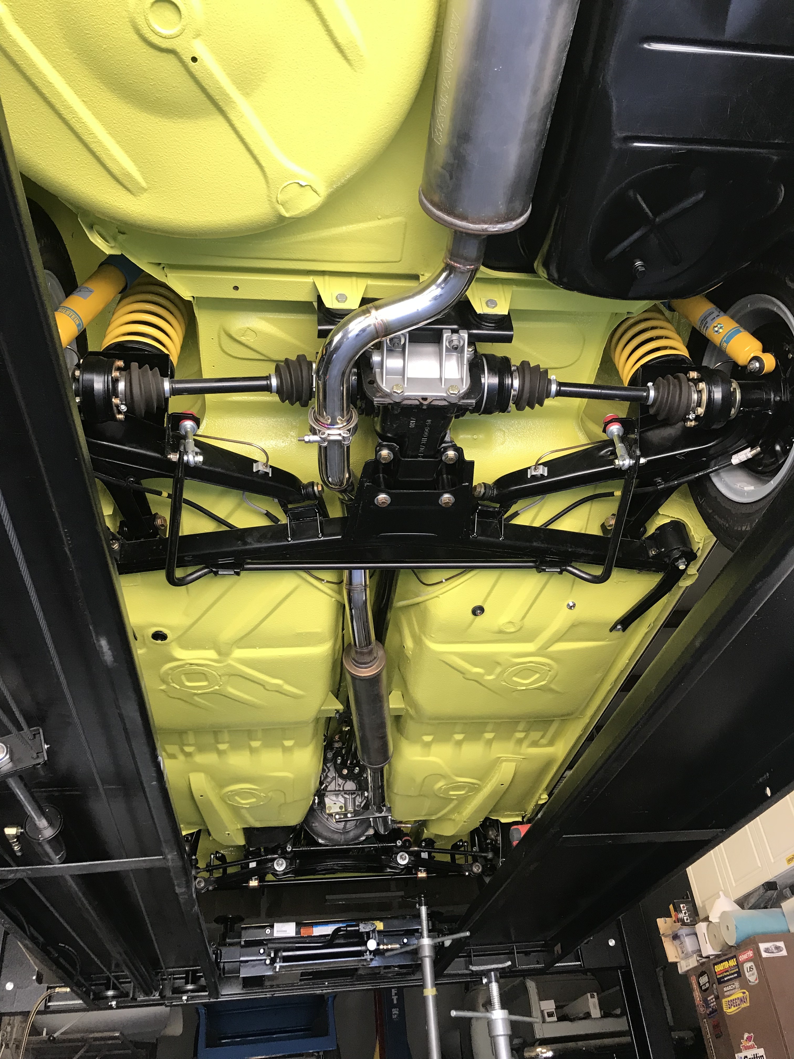 Hanging Exhaust