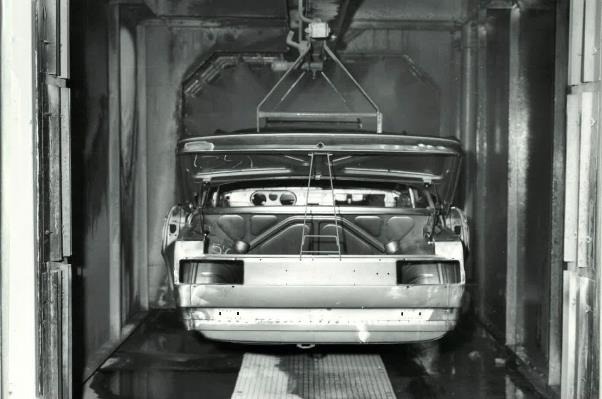 Figure 5 Later Neue Klasse Sedan with Solid Rear Bulkhead. Photo: BMW Group Archive
