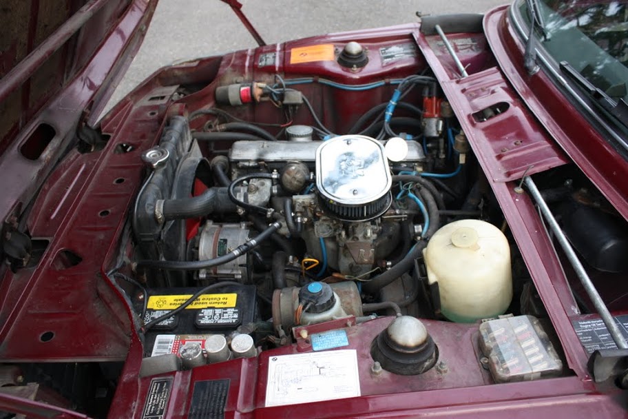 Valve cover breather hose. ﻿ BMW 2002 and other '02