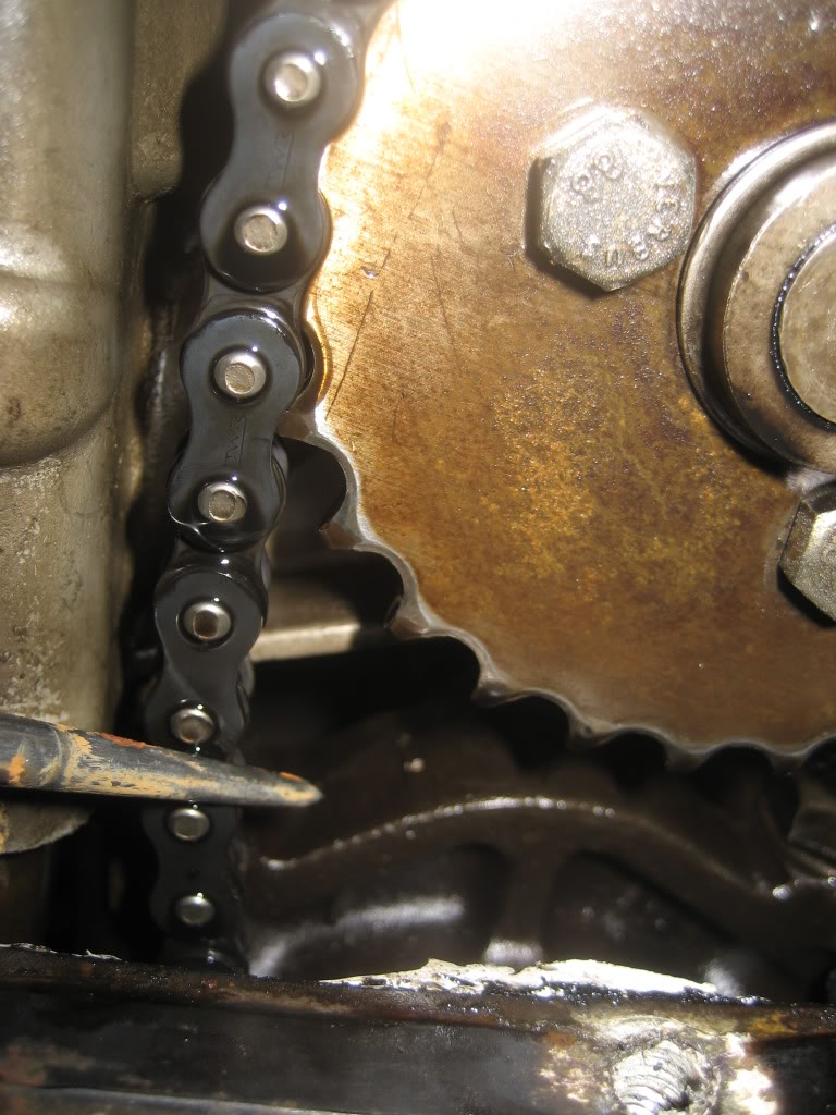 oil pump chain slack ﻿ BMW 2002 and other '02