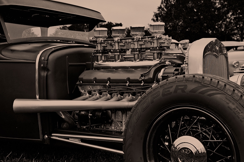 Hot Rod With a BMW V12 Engine - Off-Topic - BMW 2002 FAQ