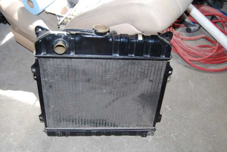 32092 Radiator freshly recored 320 radiator | Miscellaneous