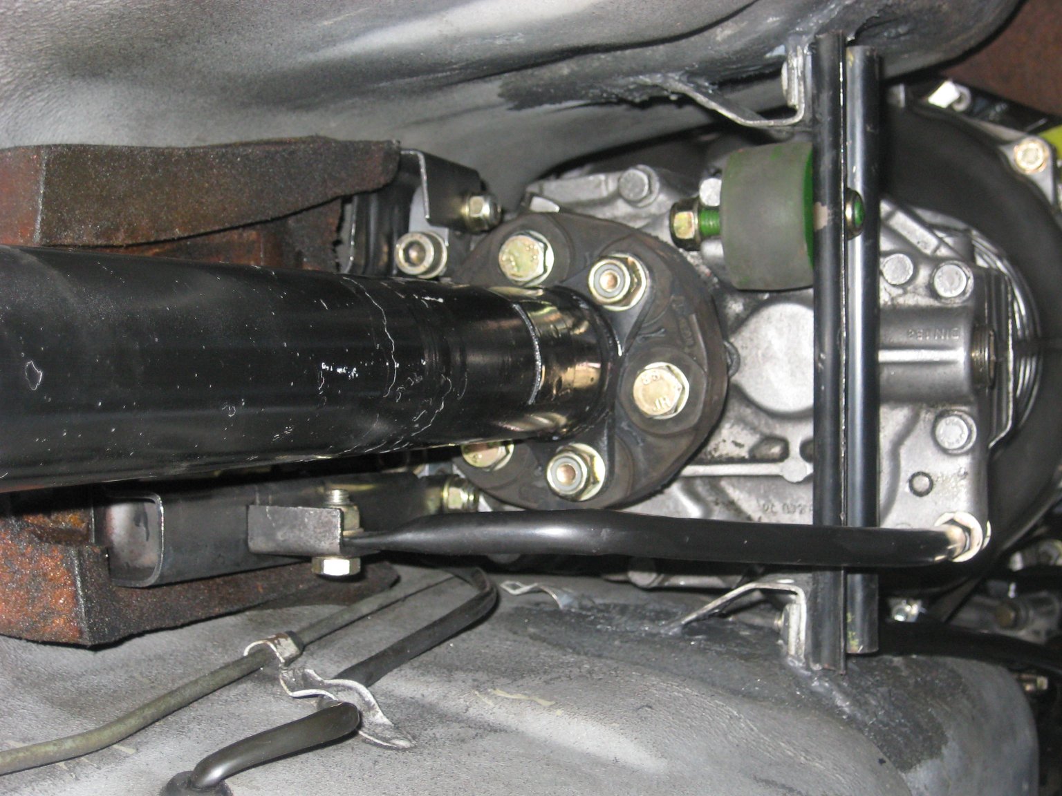 Anyone have pics of the motor mounts ﻿ BMW 2002 and other '02