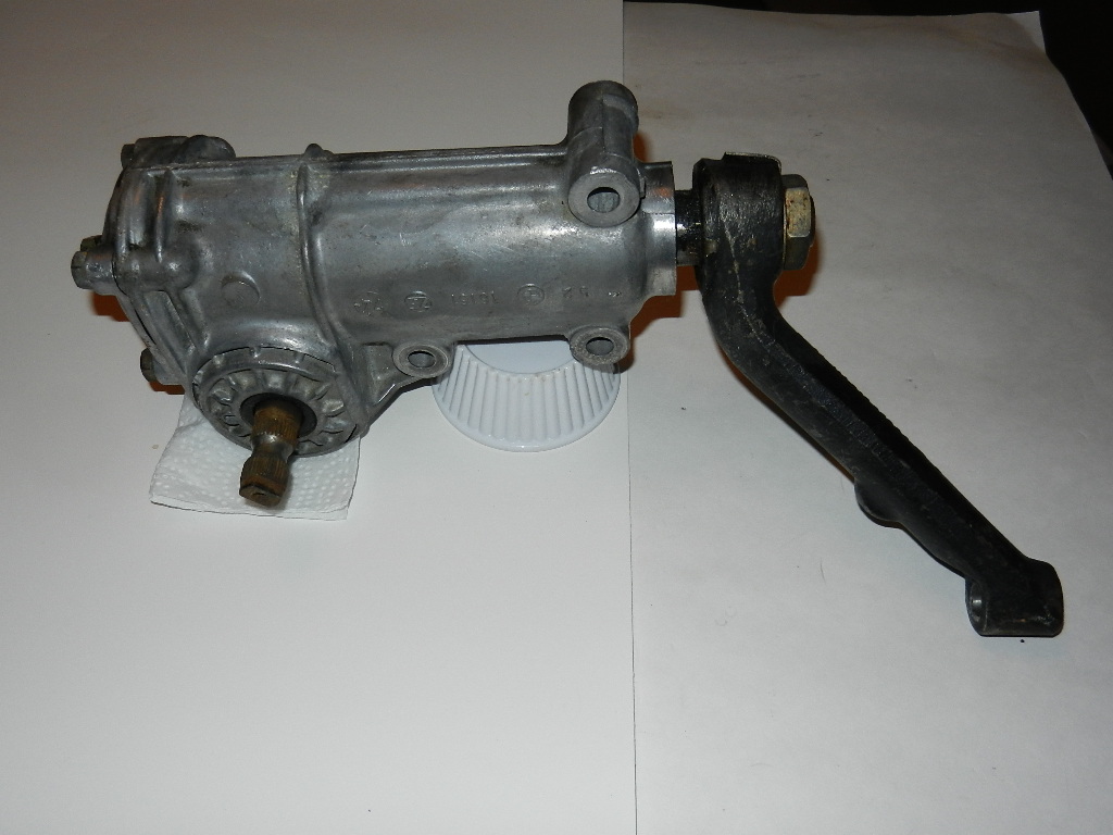 Solid, Clean Steering Box ﻿ BMW 2002 and Neue Klasse Parts For Sale