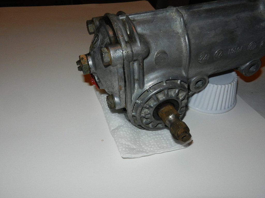 Solid, Clean Steering Box ﻿ BMW 2002 and Neue Klasse Parts For Sale