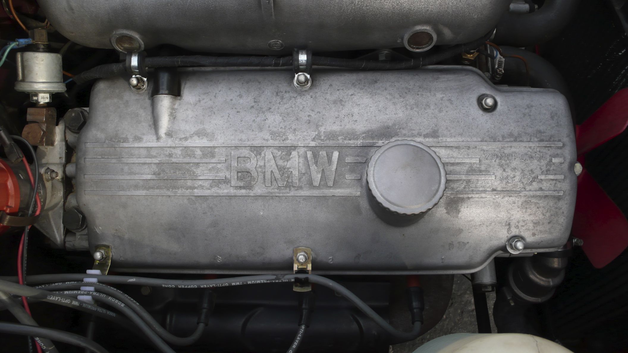 Valve cover nuts—help wading through the torque spec chart ﻿ BMW 2002