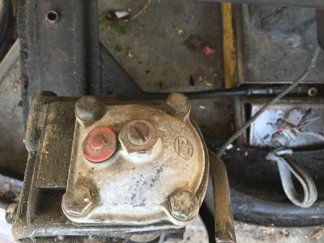 BMW ZF Steering Box BMW 2002 and Neue Klasse Parts For Sale BMW