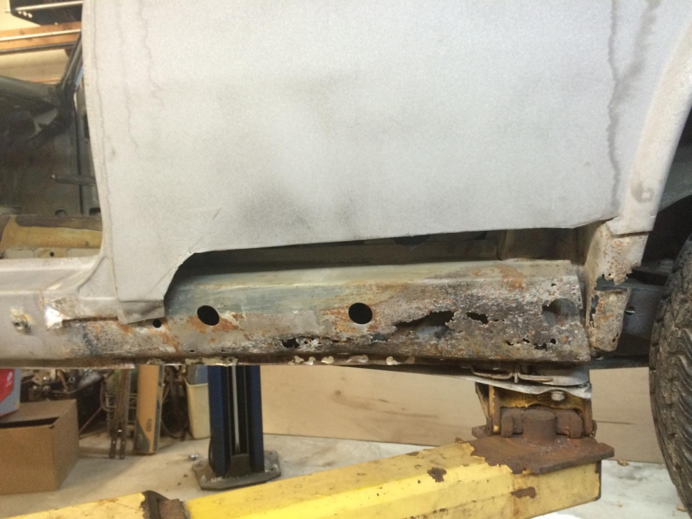 Rocker panel repair ﻿ BMW 2002 and other '02