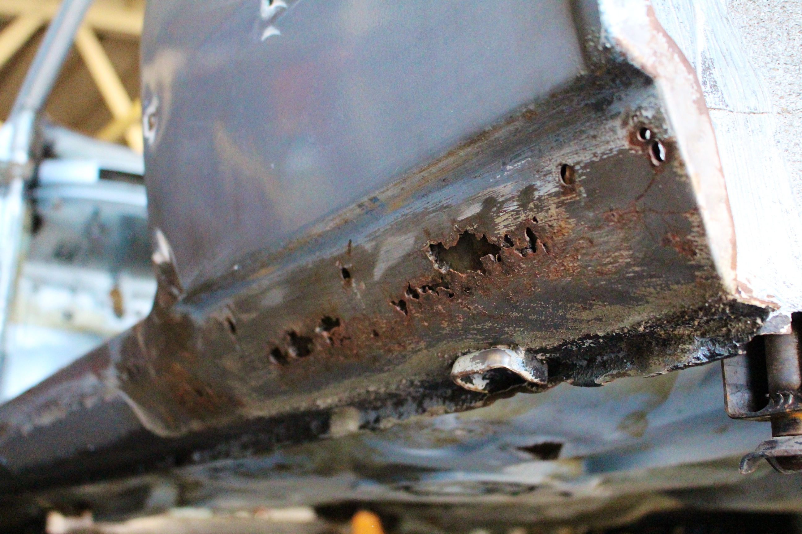 Clarion's 74 2002 Gets Much Needed Rust Repair ﻿ Clarion Builds' BMW