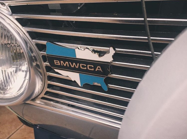 NLA/NOS BMW CCA grille badge "no space" ﻿ Miscellaneous