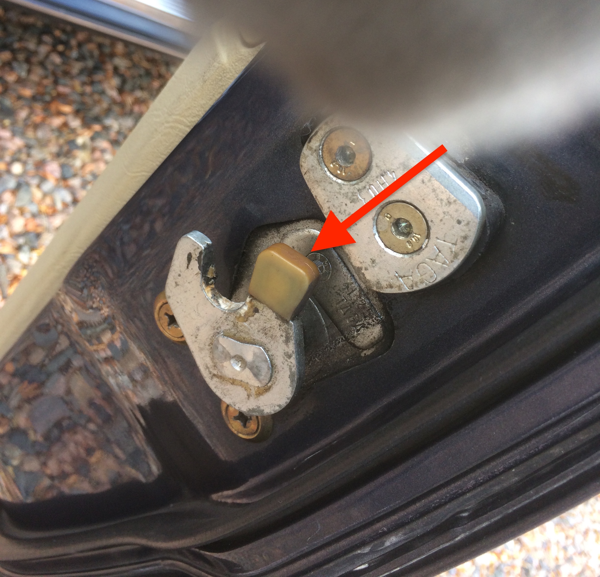 Door latch bumper part number help ﻿ BMW 2002 and other '02