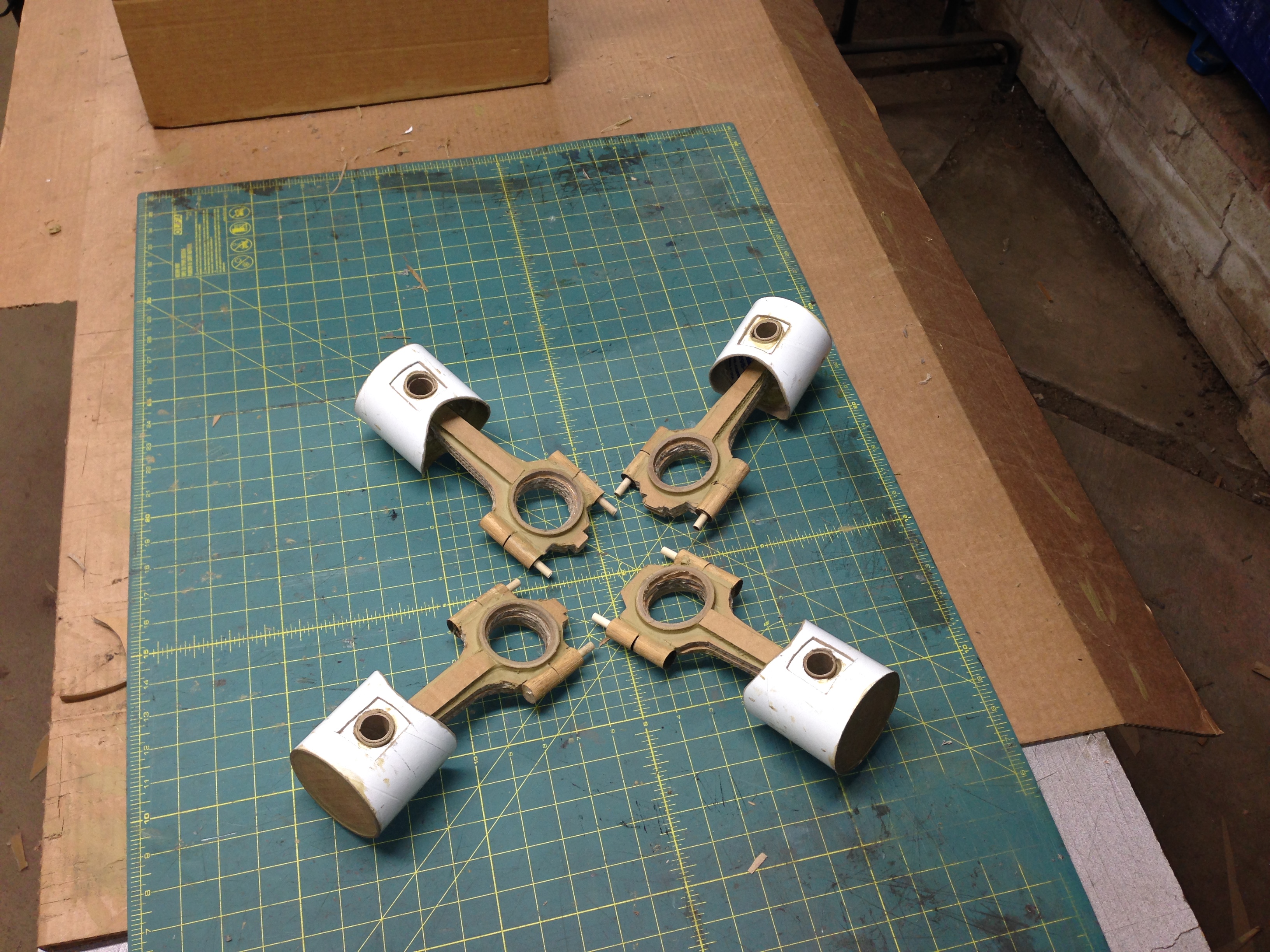 Cardboard M10 pistons and crankshaft build ﻿ Cardboard M10