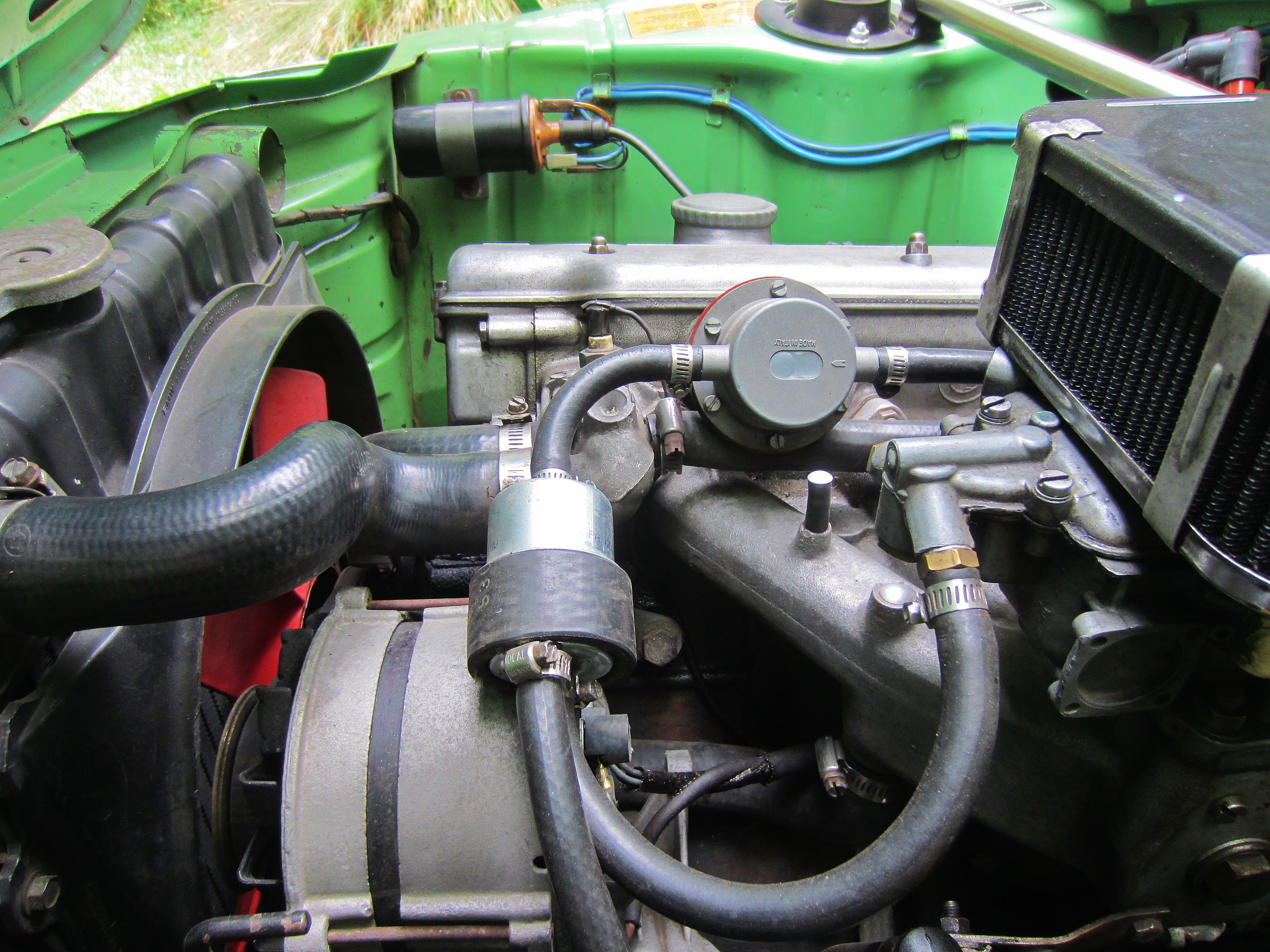 Placing the tii fuel filter alongside the Alternator ? ﻿ BMW 2002 and