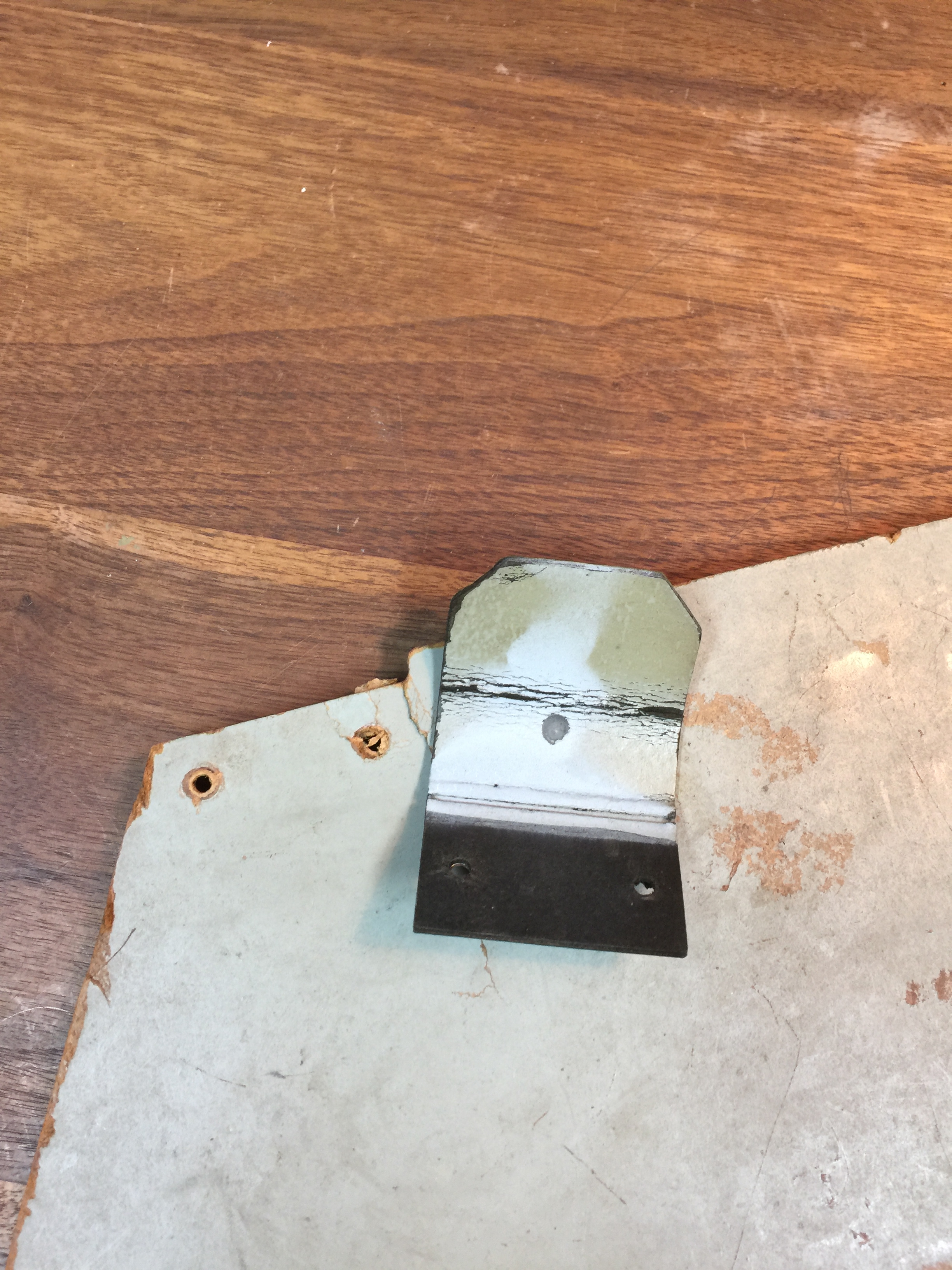 Trunk (Boot) Side panels - BMW 2002 and other '02 - 2002FAQ