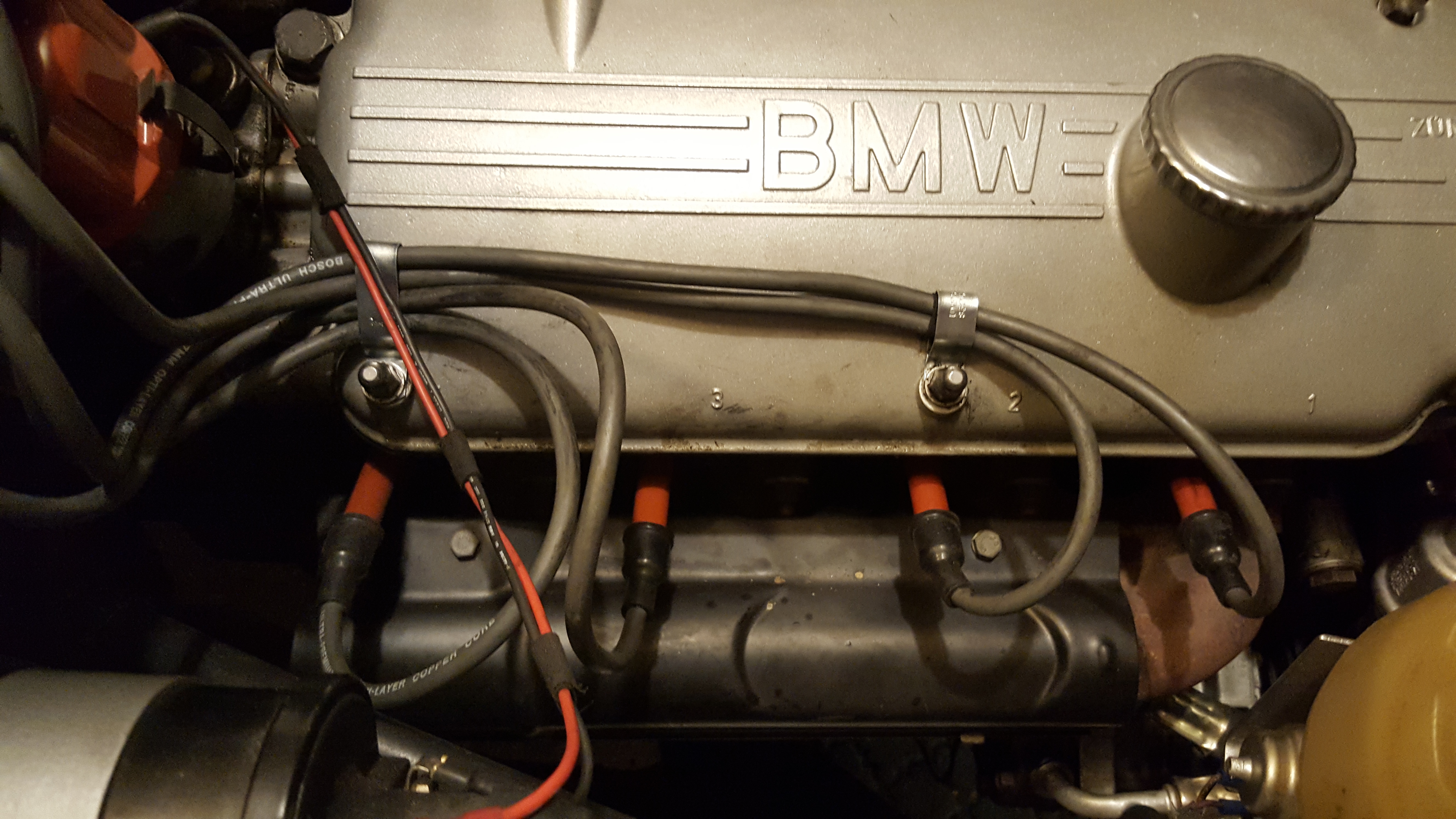 Spark plug wire routing - Page 2 - BMW 2002 and other '02 - 2002FAQ