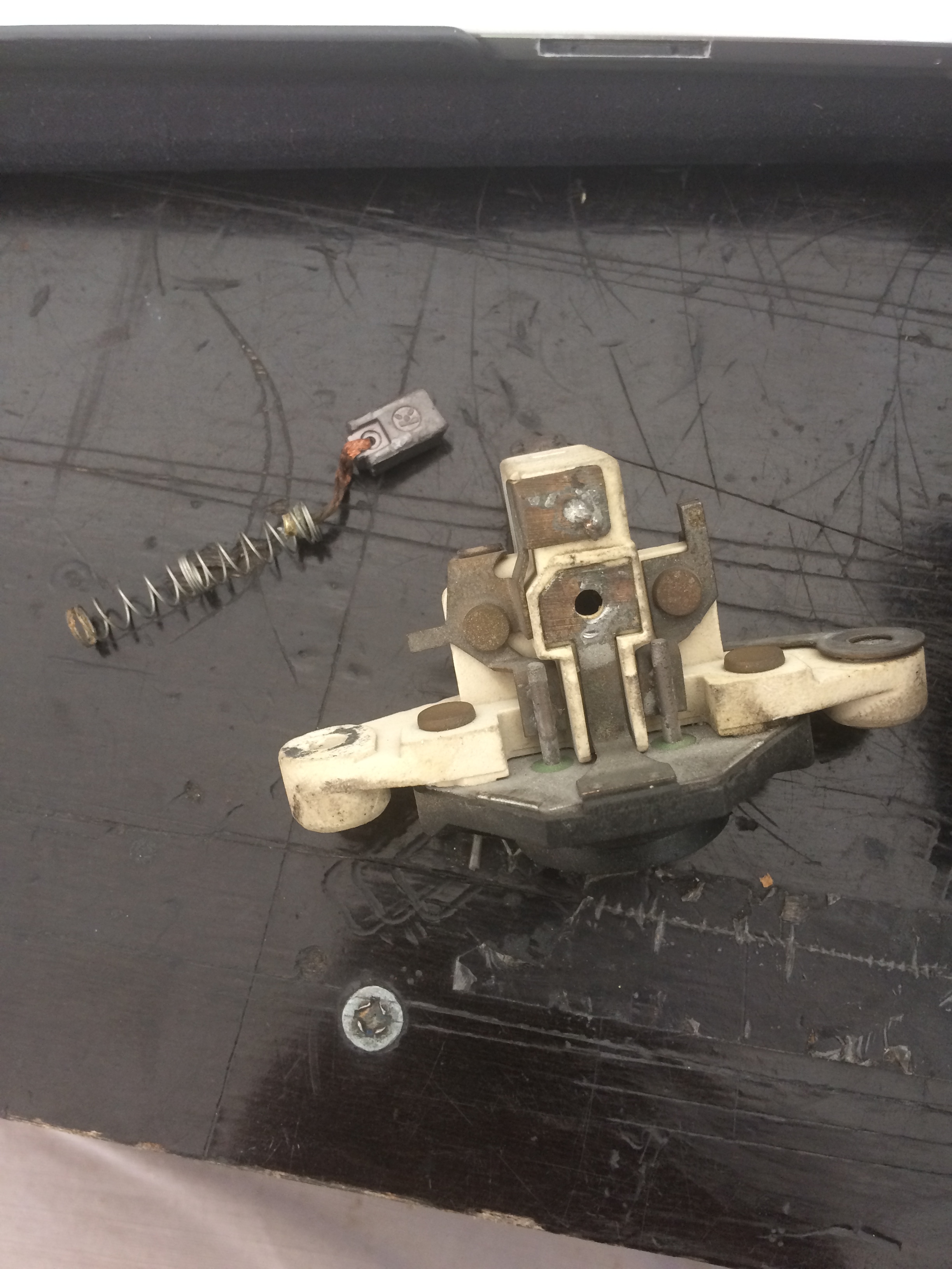 Alternator Pulley Removal ﻿ BMW 2002 and other '02