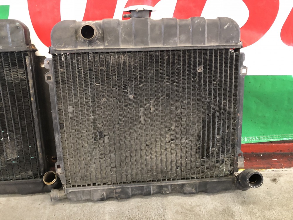2x radiators - Miscellaneous - 2002FAQ