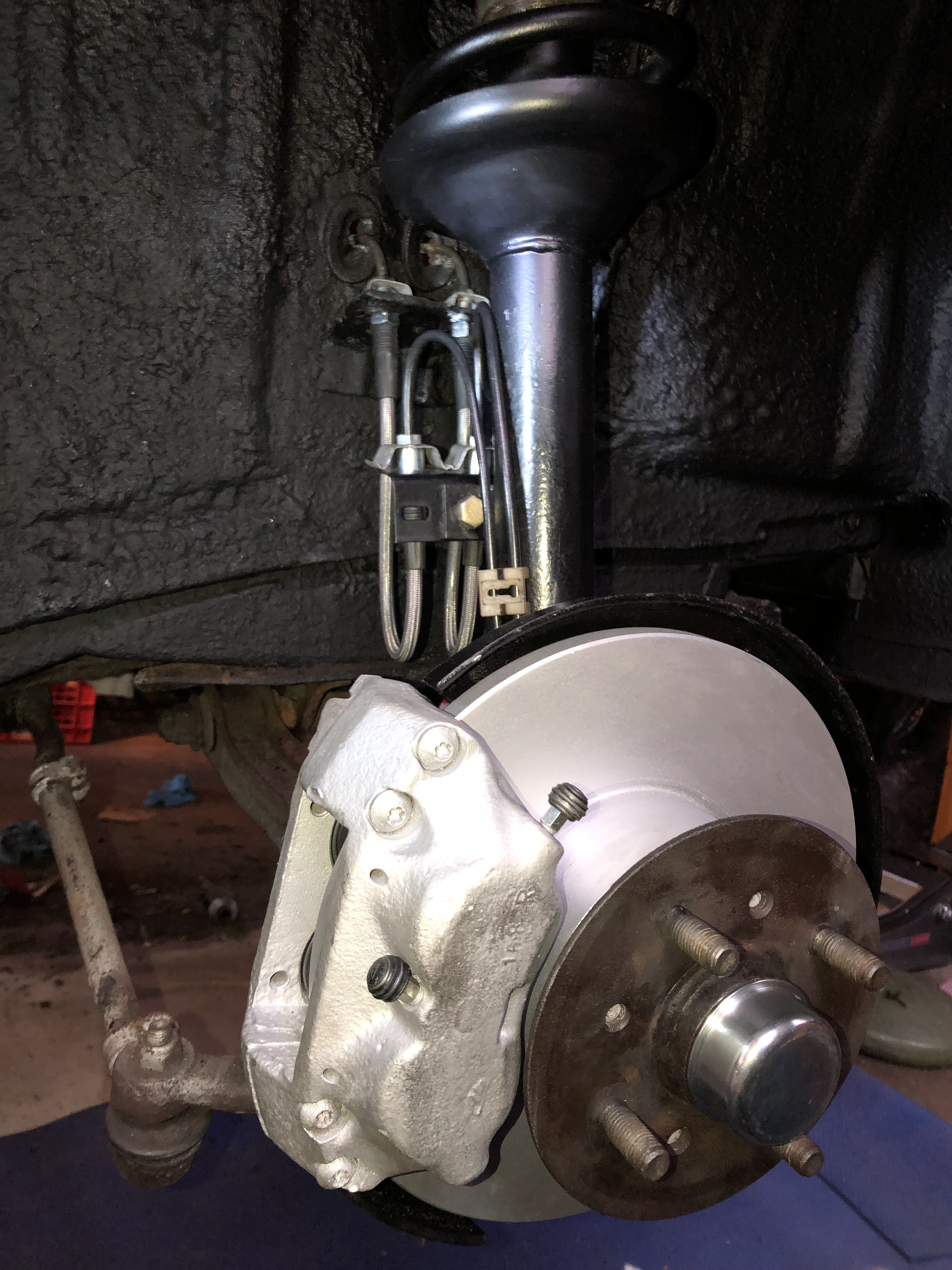 Antisqueal brake goo and shims ﻿ BMW 2002 and other '02