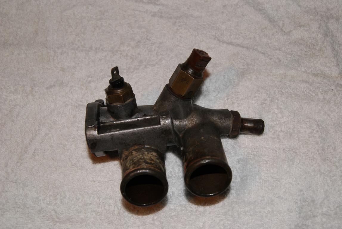 BMW 2002 tii Turbo Water divider for M10 Motor #1255159 |﻿ Miscellaneous