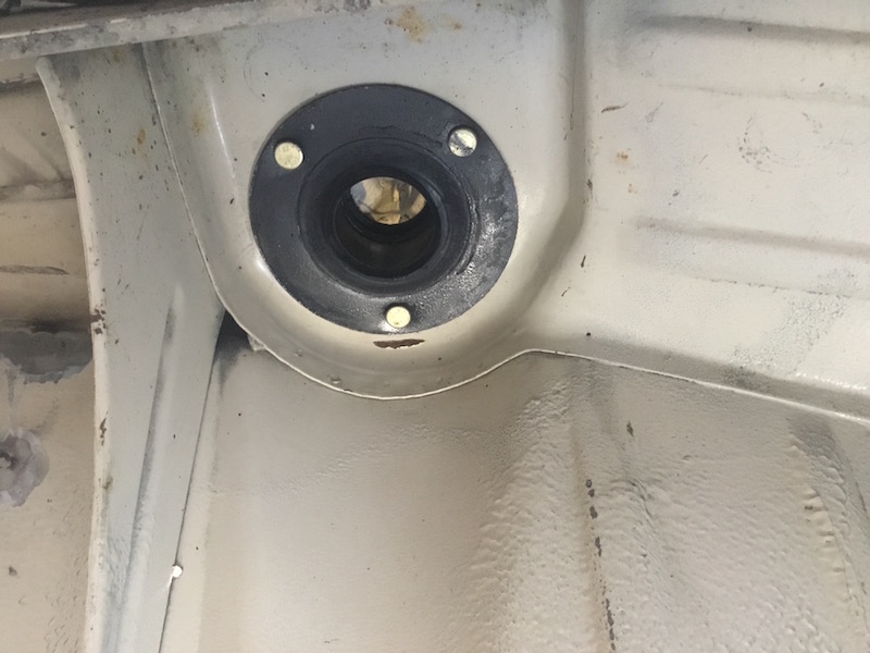 Upper Strut Mount Failure ﻿ BMW 2002 and other '02