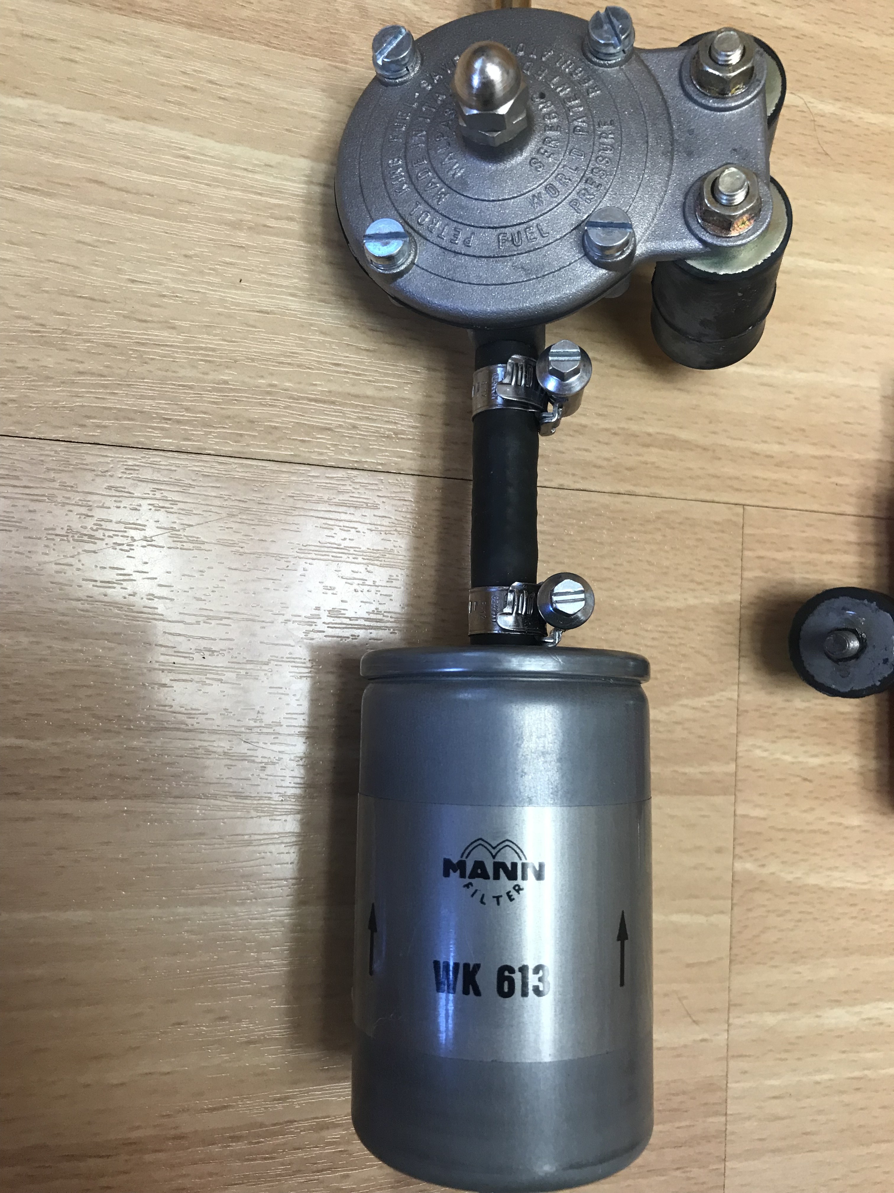 redline weber electric fuel pump + regulator BMW 2002 and Neue Klasse