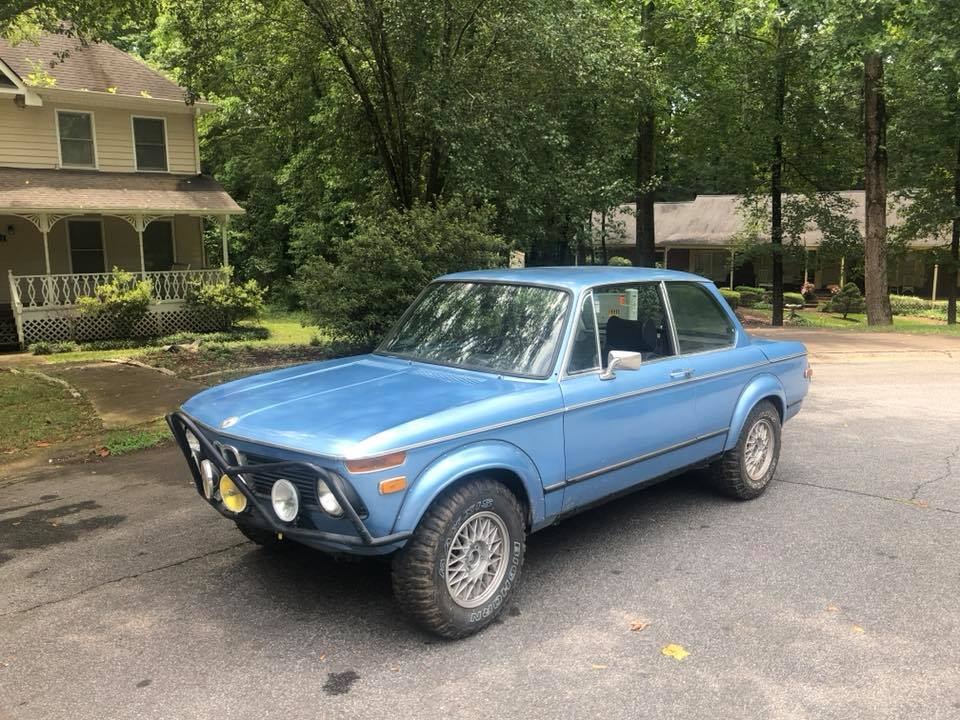 BMW 2002 by camdenthrasher