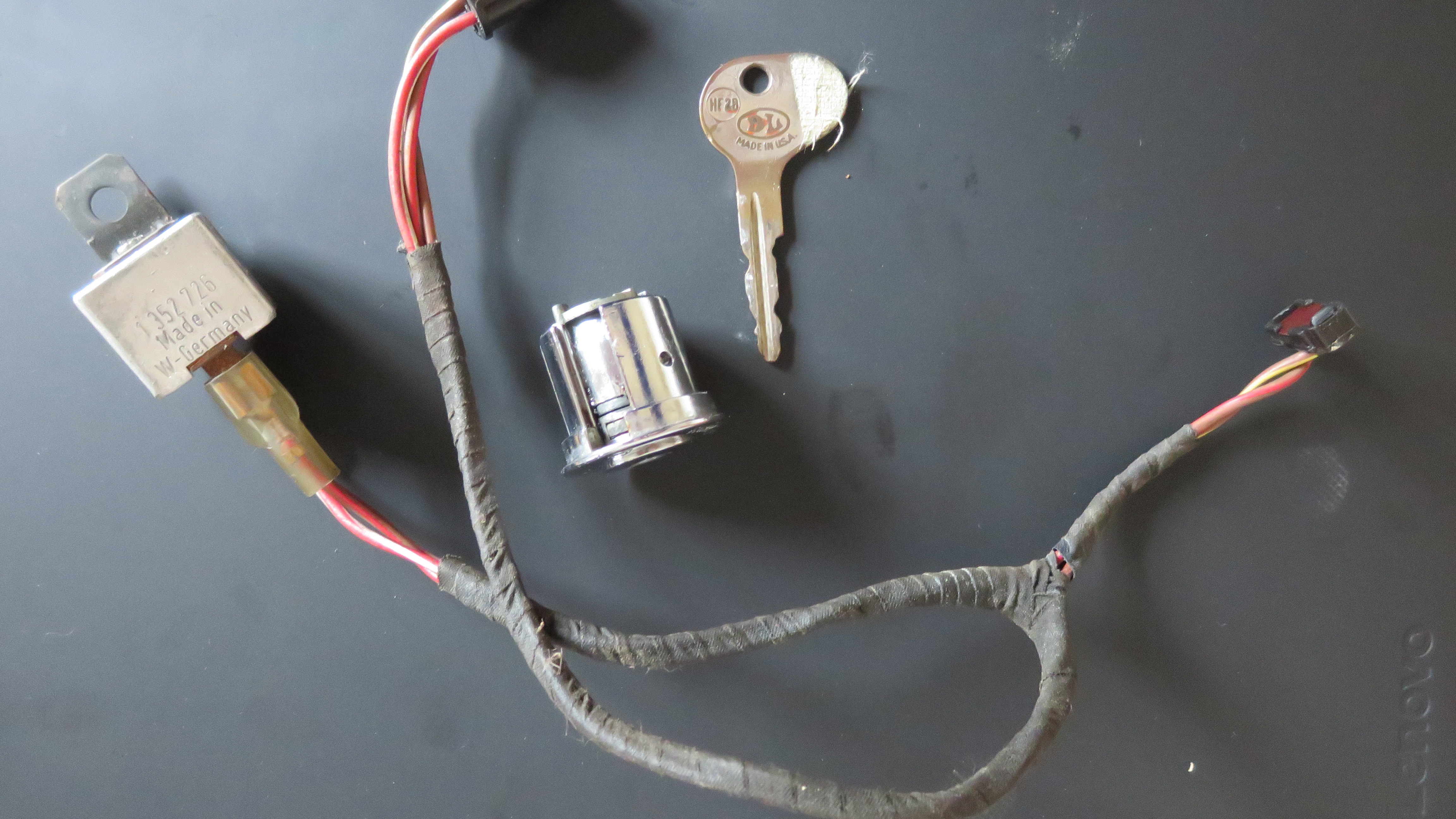 Bmw 2002 Ignition Switch