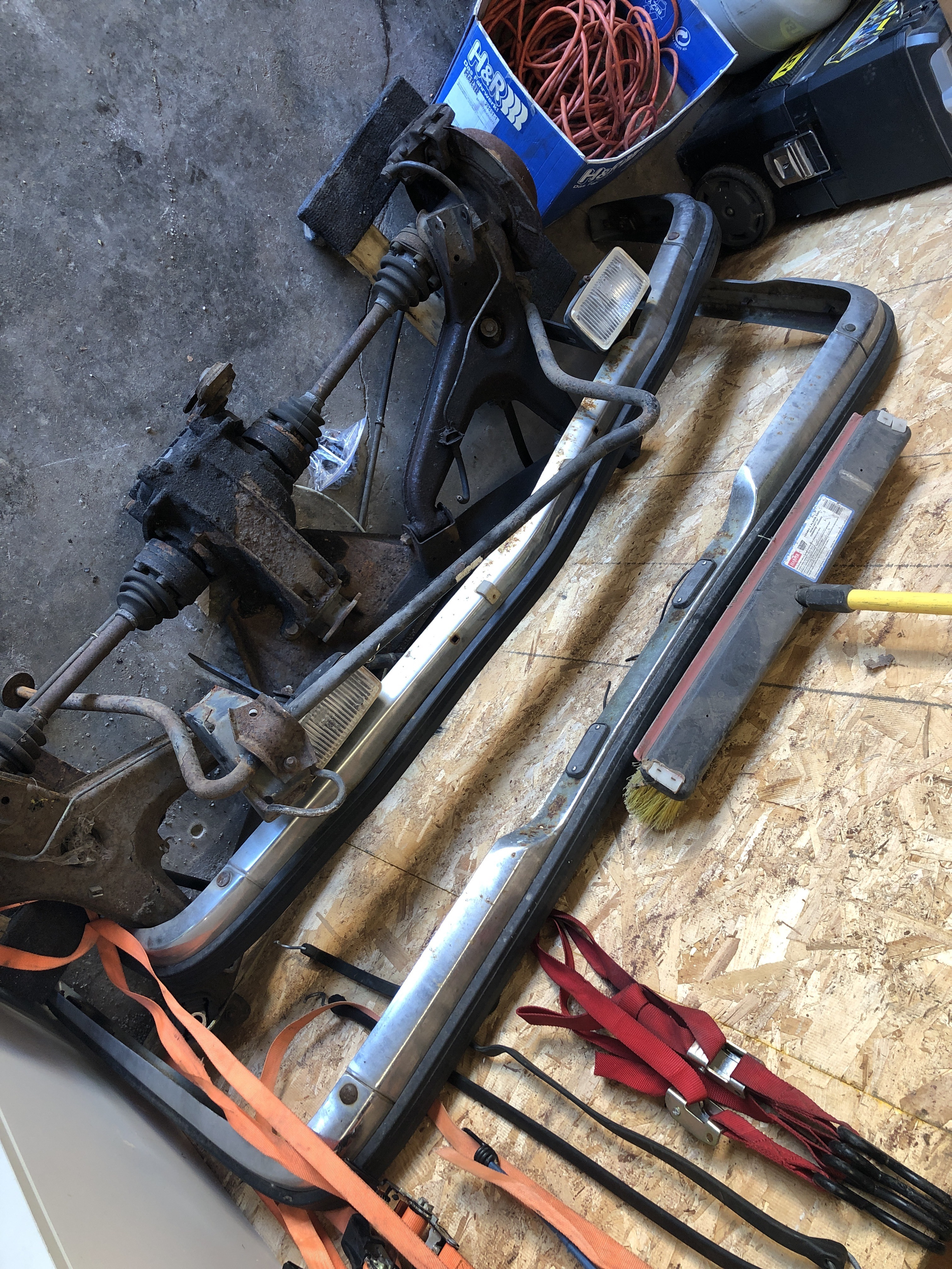 E21 Euro Parts ﻿ BMW 2002 and Neue Klasse Parts For Sale