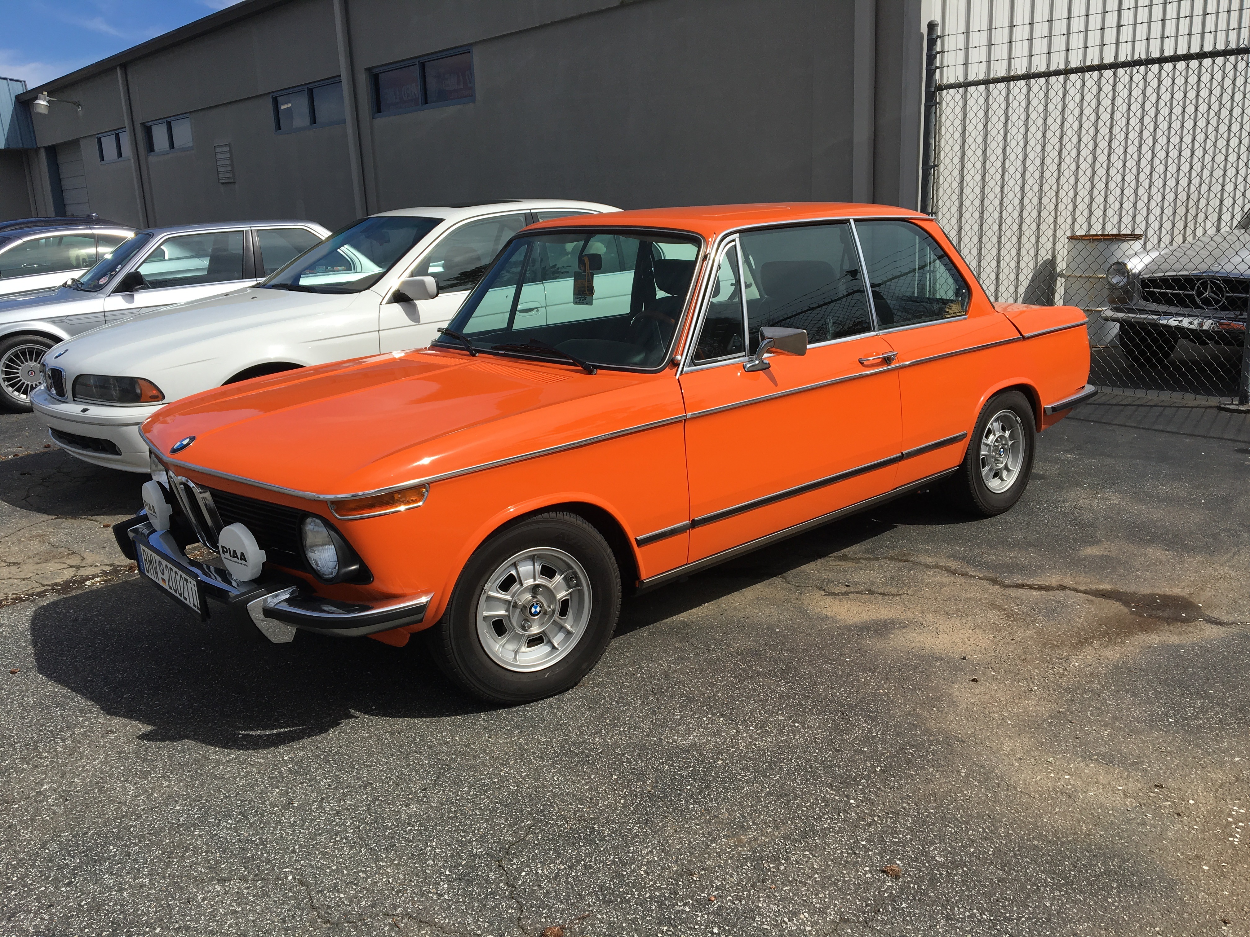 Korman Open House ﻿ BMW 2002 and other '02