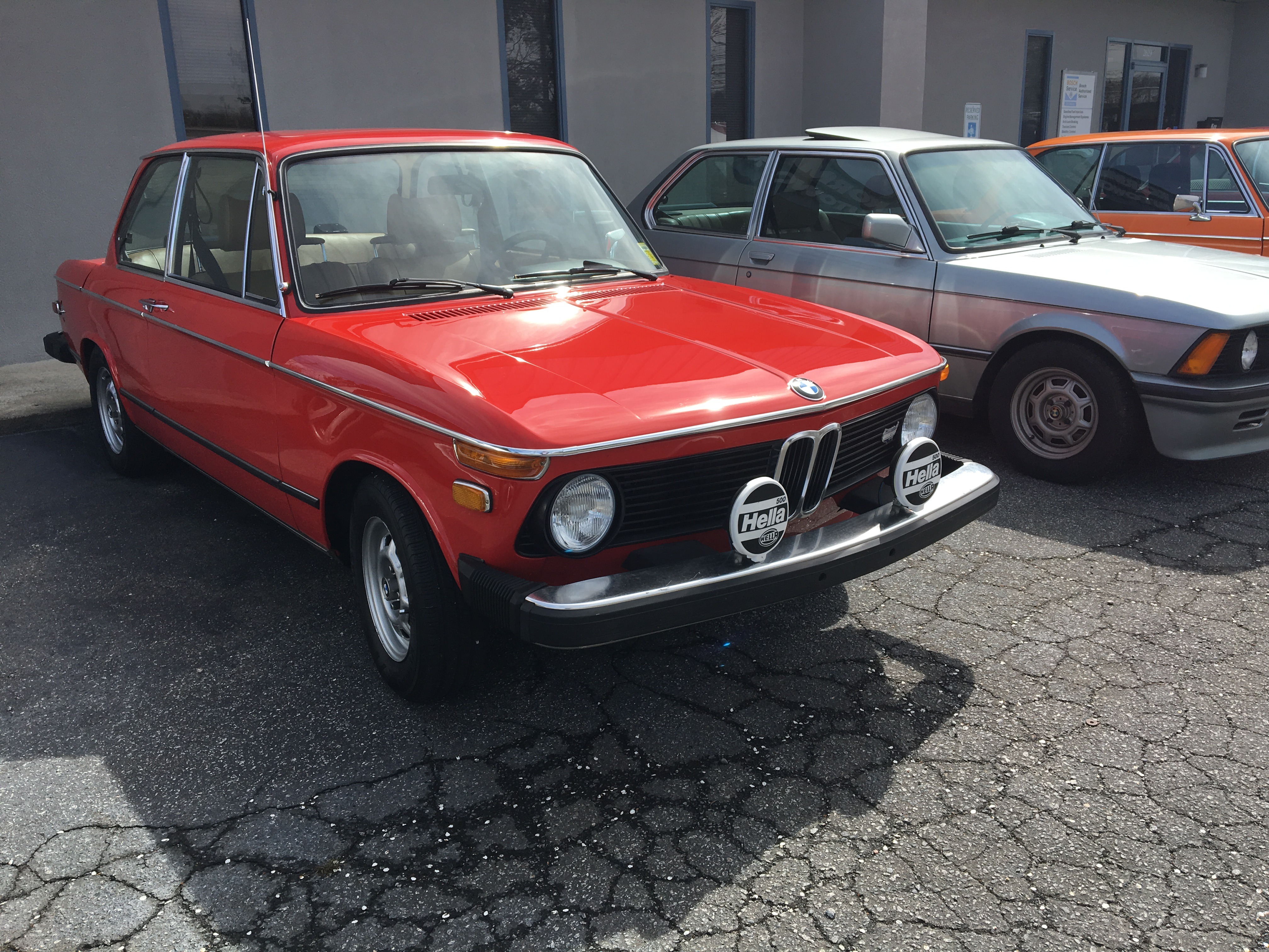 Korman Open House ﻿ BMW 2002 and other '02