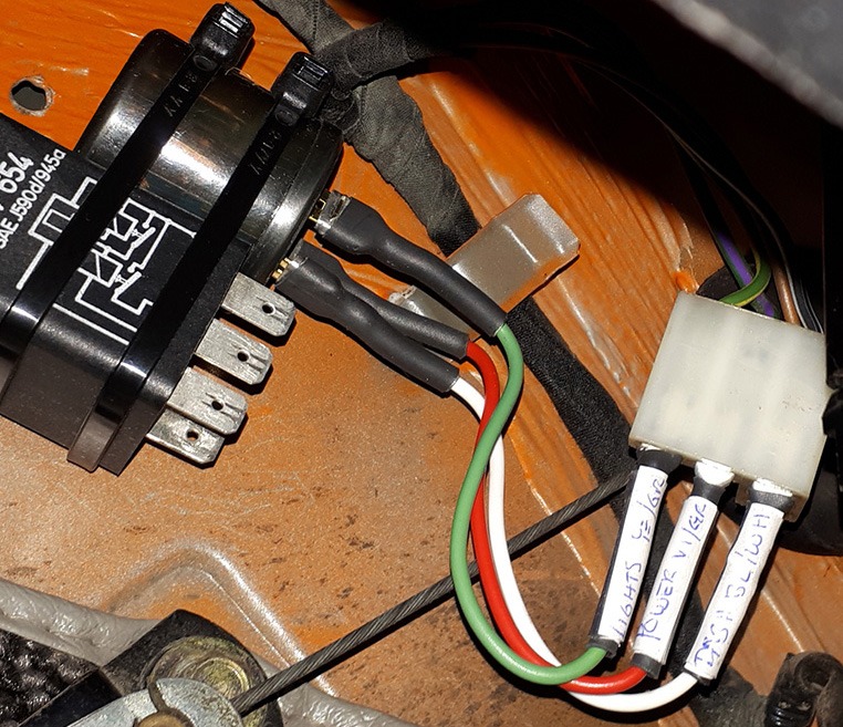 Turn Signal indicator ALWAYS flashes! - BMW 2002 and other '02 - BMW