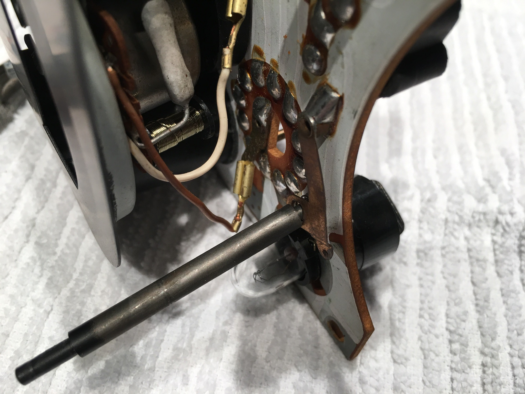 Temperature Gauge Pegged Hot ﻿ BMW 2002 and other '02