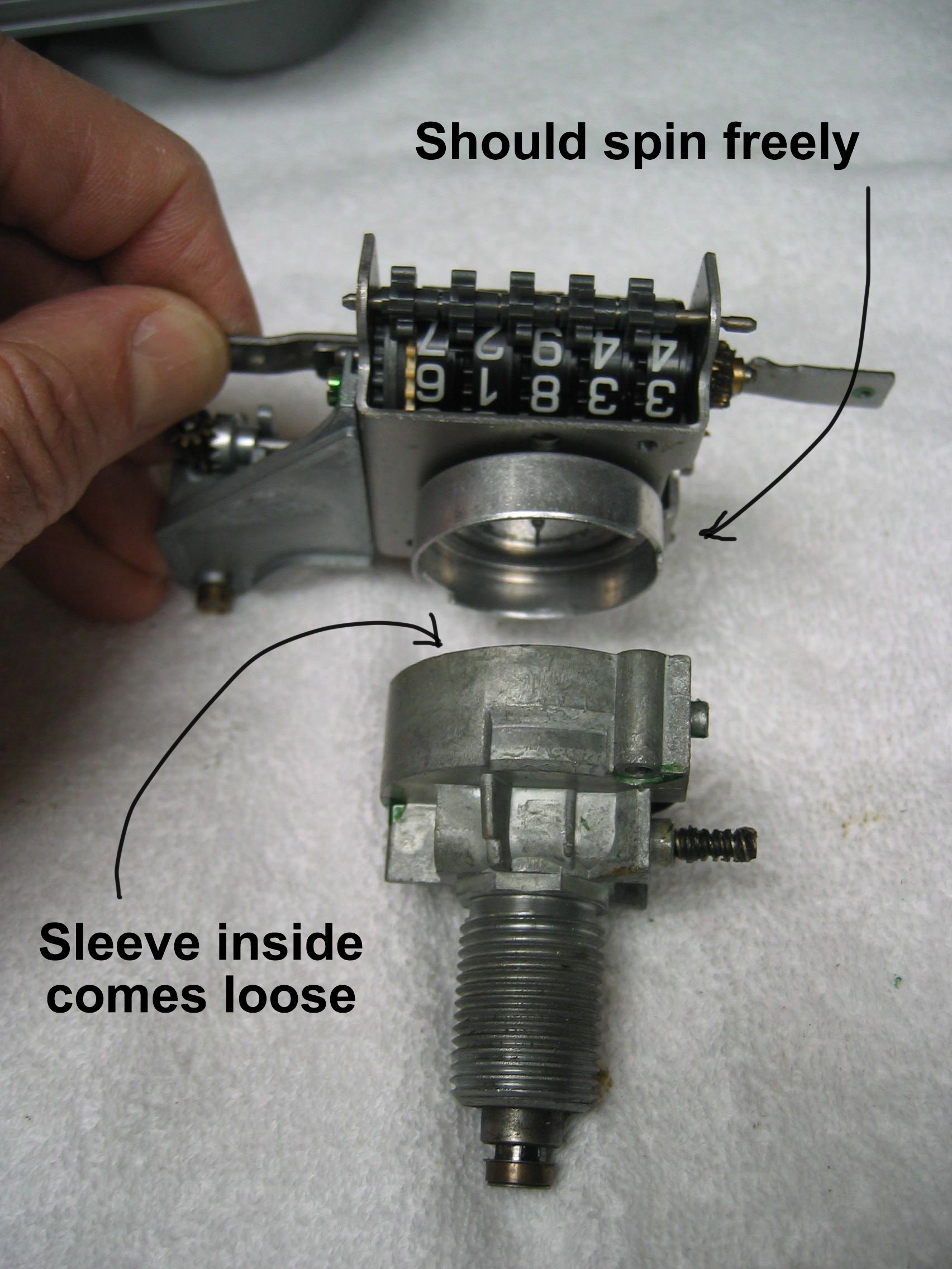 Sticking/erratic speedo needle Can it be fixed? ﻿ BMW 2002 and other '02