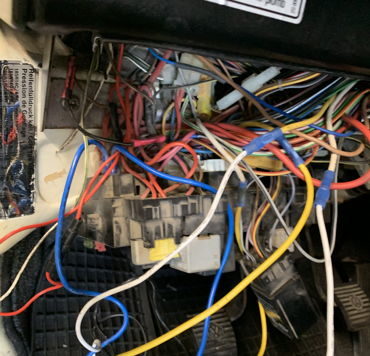 wiring diagram missing info? - BMW 2002 and other '02 - BMW 2002 FAQ