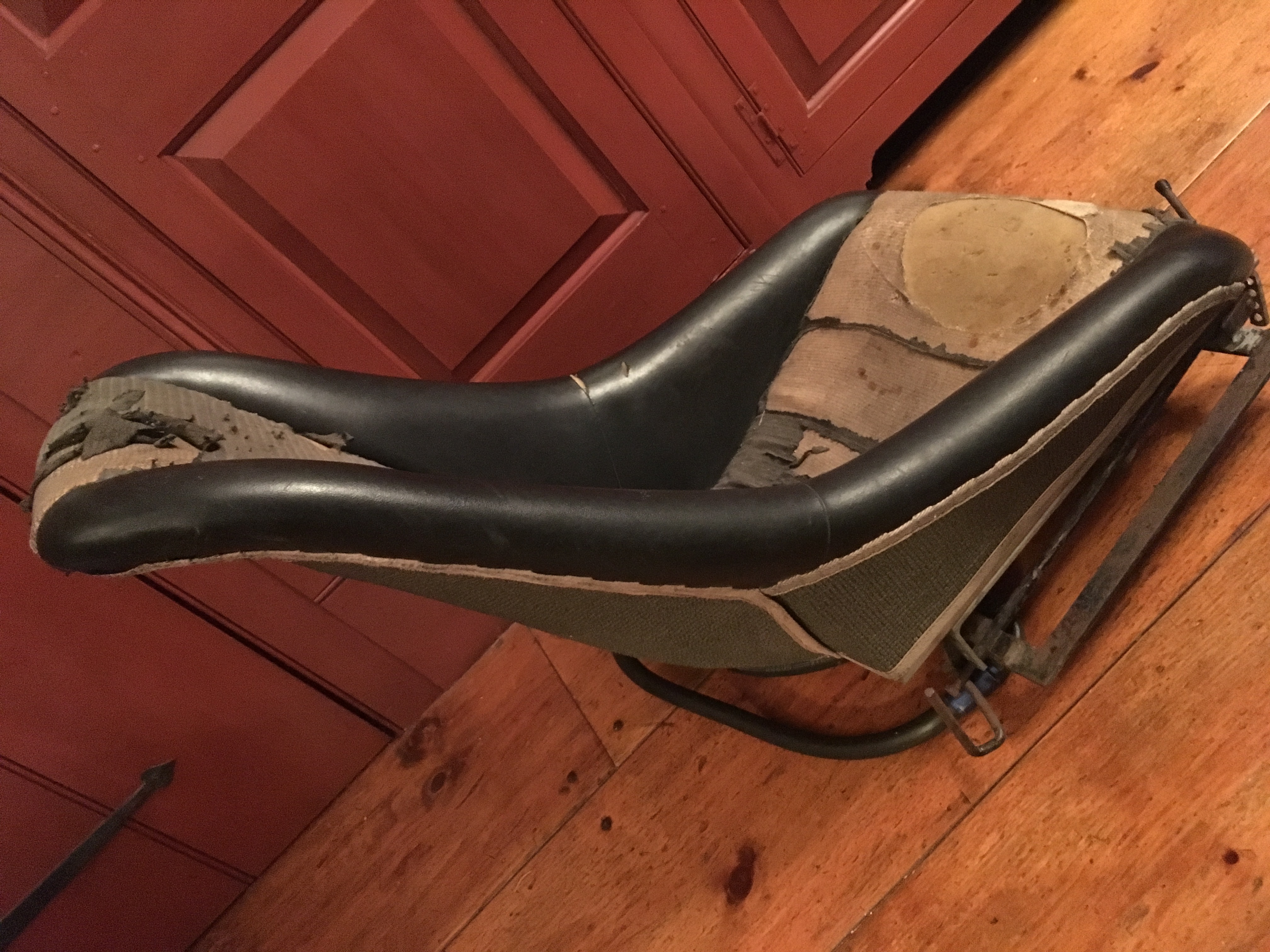 Wanted: Images of '02 Alpina Scheel seats - Page 2 - BMW 2002 and other ...