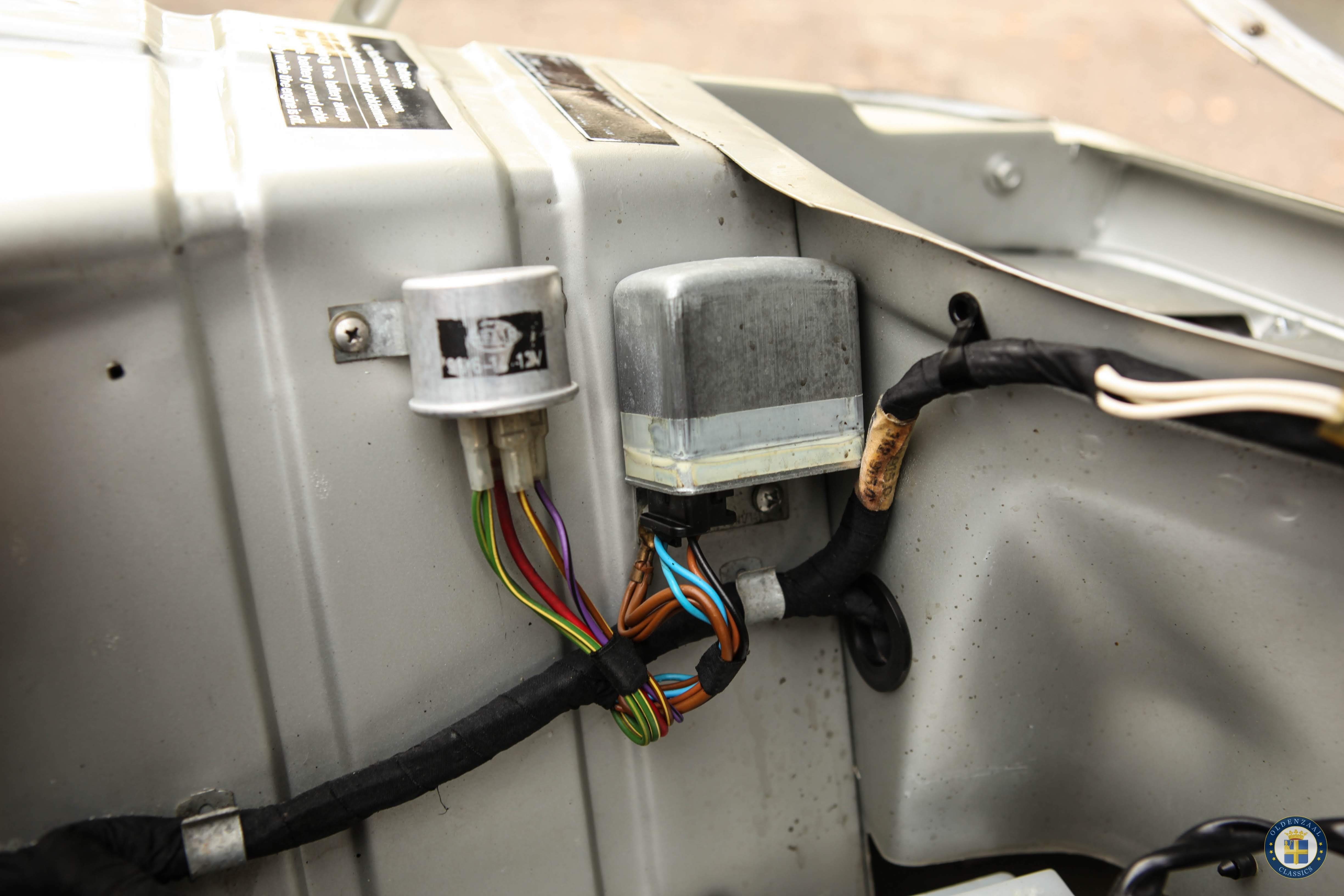 What is it next to the voltage regulator? ﻿ BMW 2002 and other '02