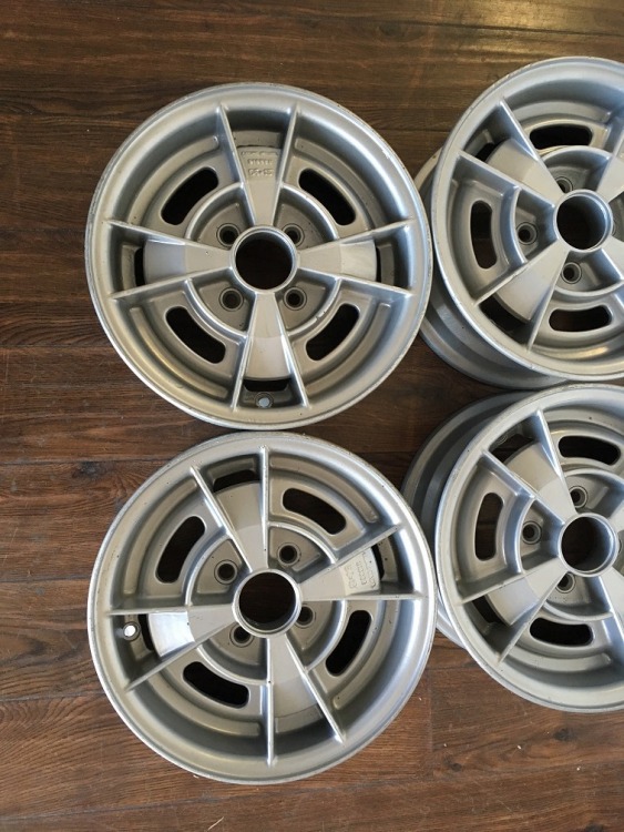 Beautiful set of Cosmic 13x5.5 alloy wheels |﻿ Miscellaneous