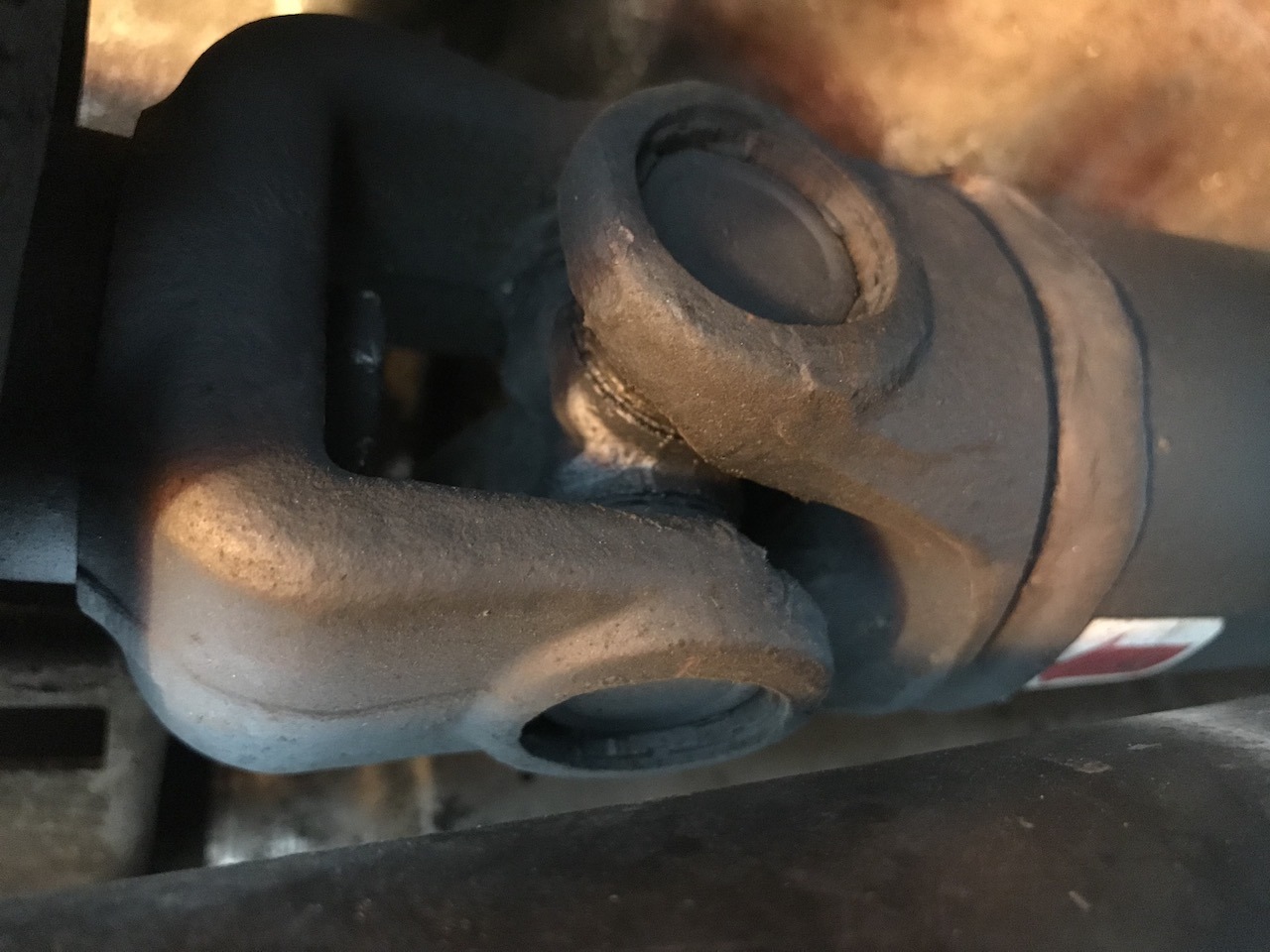 Center bearing / driveshaft too long causing wear? ﻿ BMW 2002 and