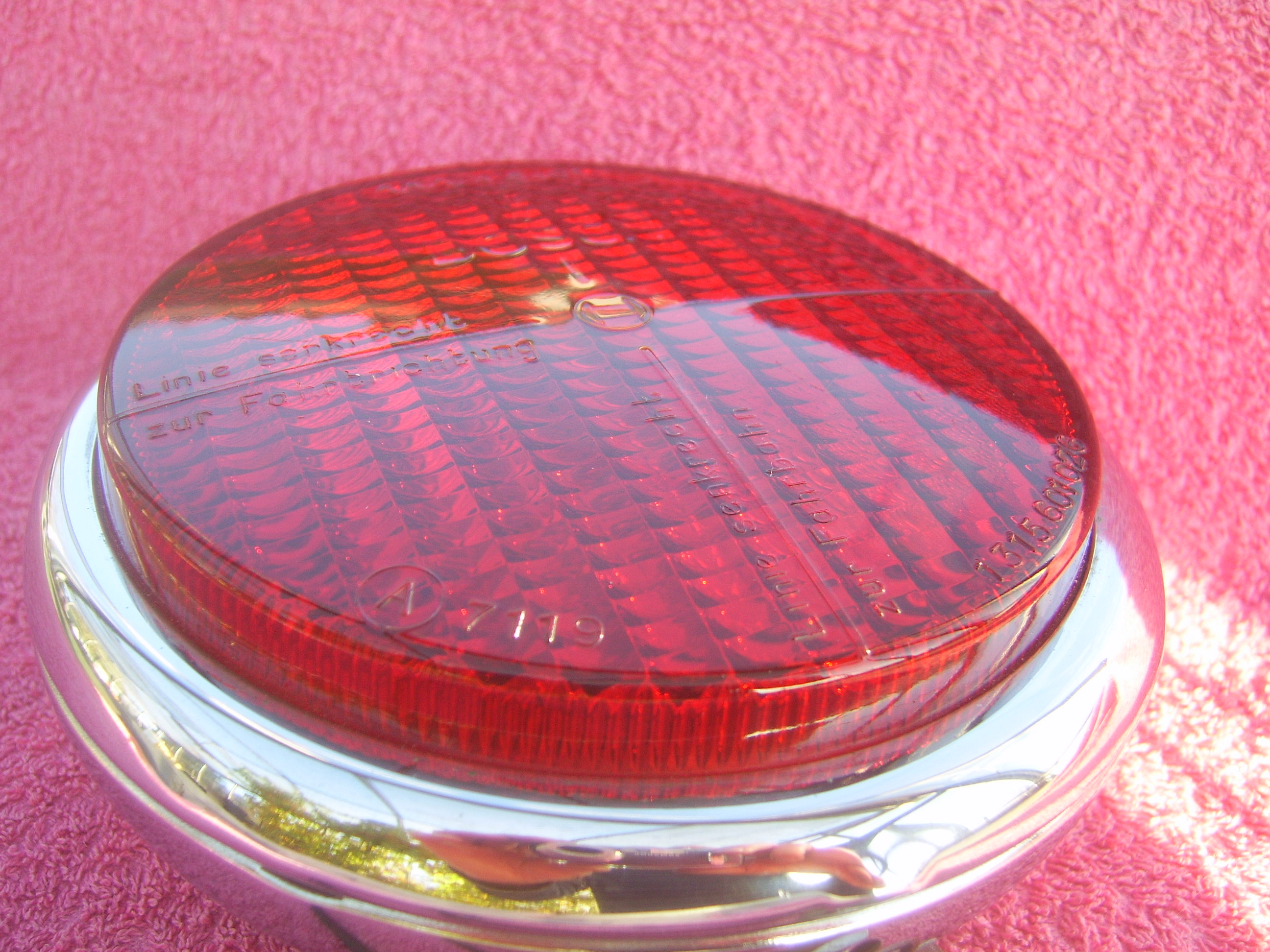 FS: Bosch Red Rear Fog Light |﻿ Miscellaneous