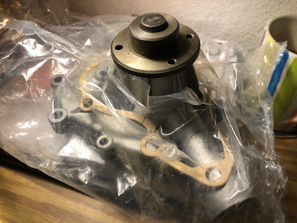 New 2002 water pump 320i M10 E21 BMW 2002 and Neue Klasse Parts For Sale BMW 2002 FAQ
