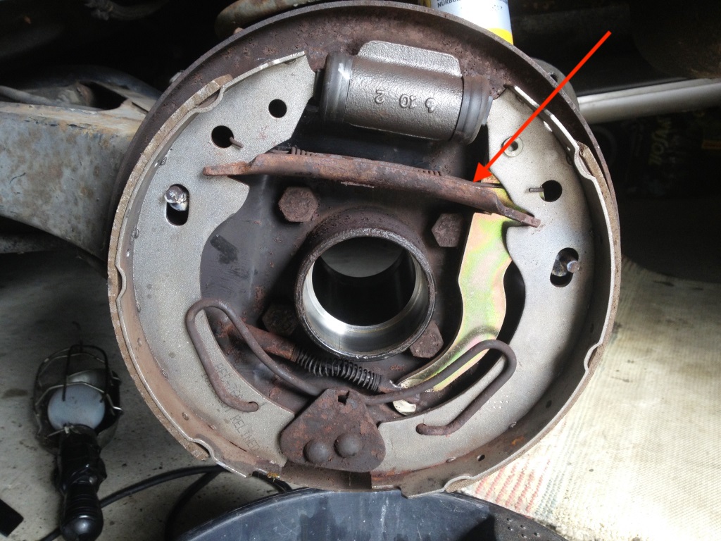 Brake adjustment uneven drum drag=oval drums? ﻿ BMW 2002 and other '02