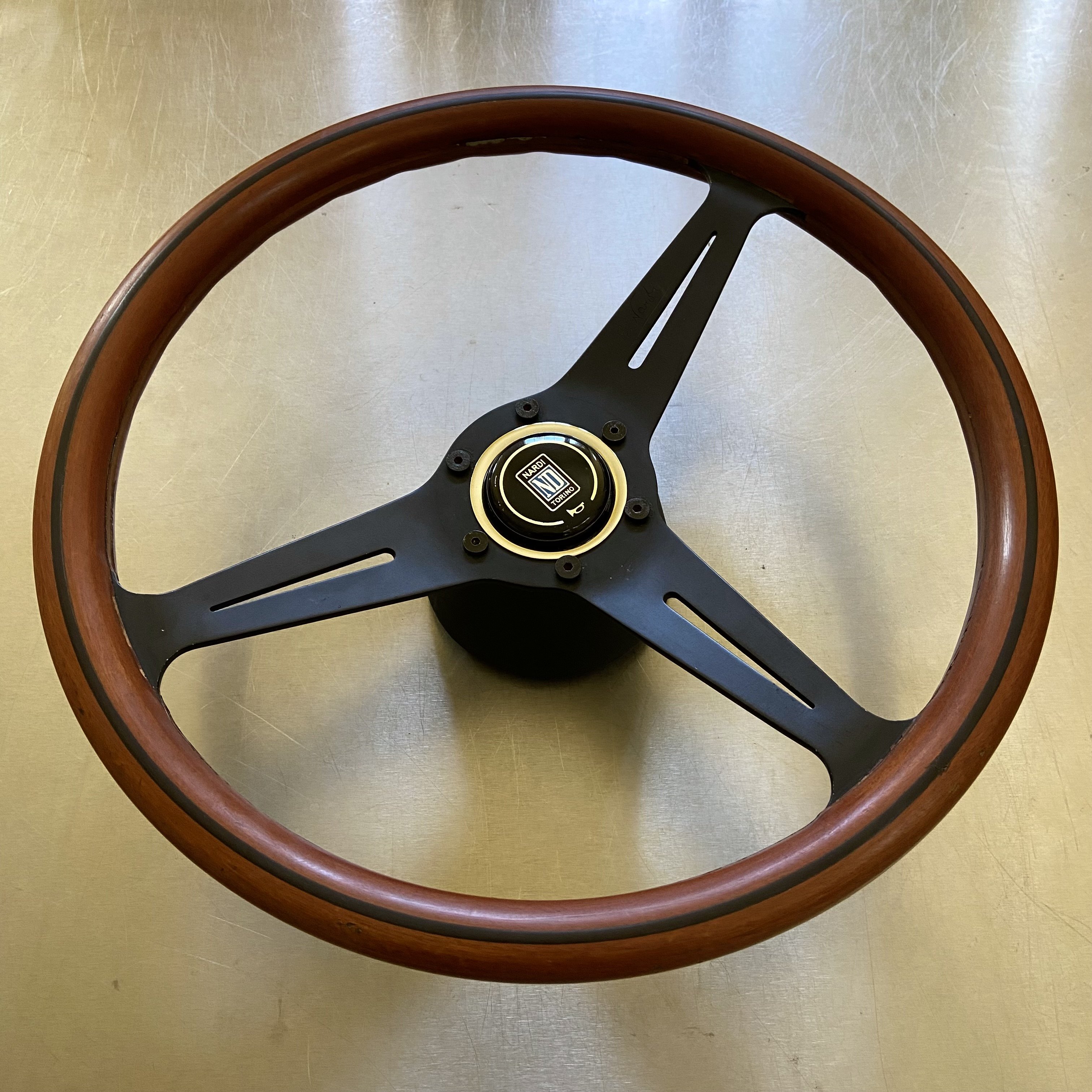 thumbnail image 2 of Nardi-Personal Hub Adapter Horn Connector - Plunger Style (PISTONCINO) 2 of 4