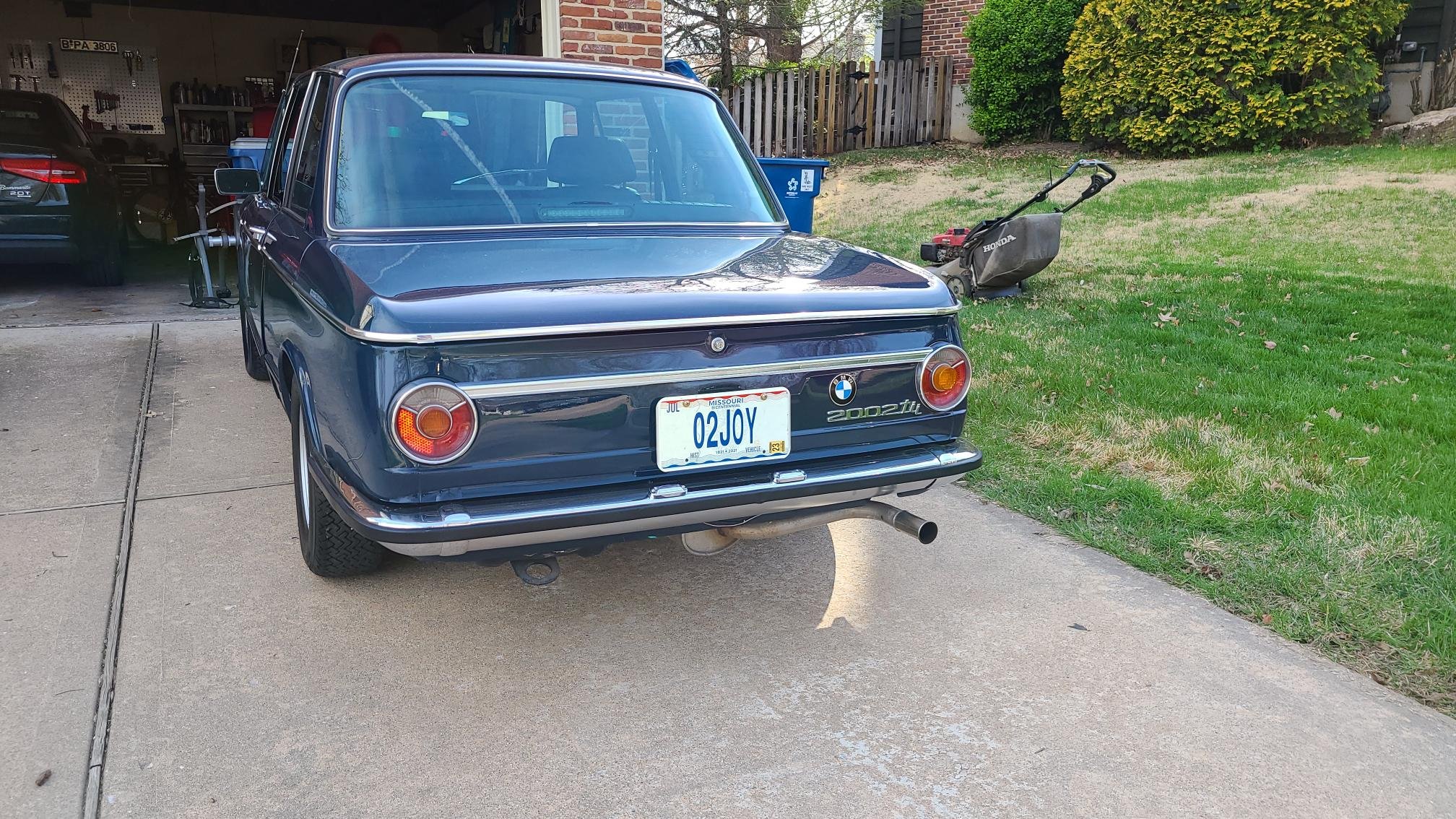 bumper align - BMW 2002 and other '02 - 2002FAQ
