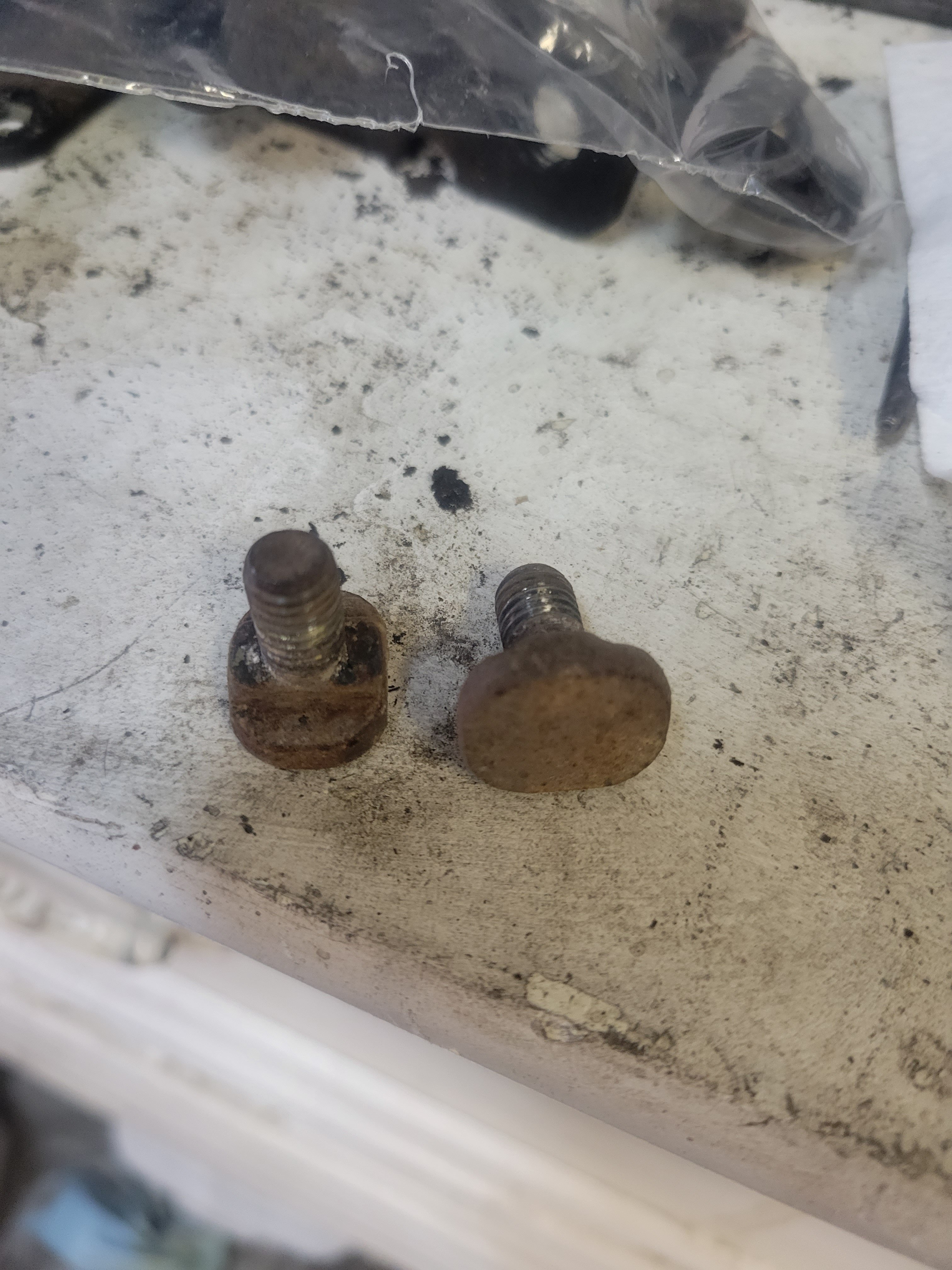 Center support bearing mount thead bolt dimensions ﻿ BMW 2002 and other '02