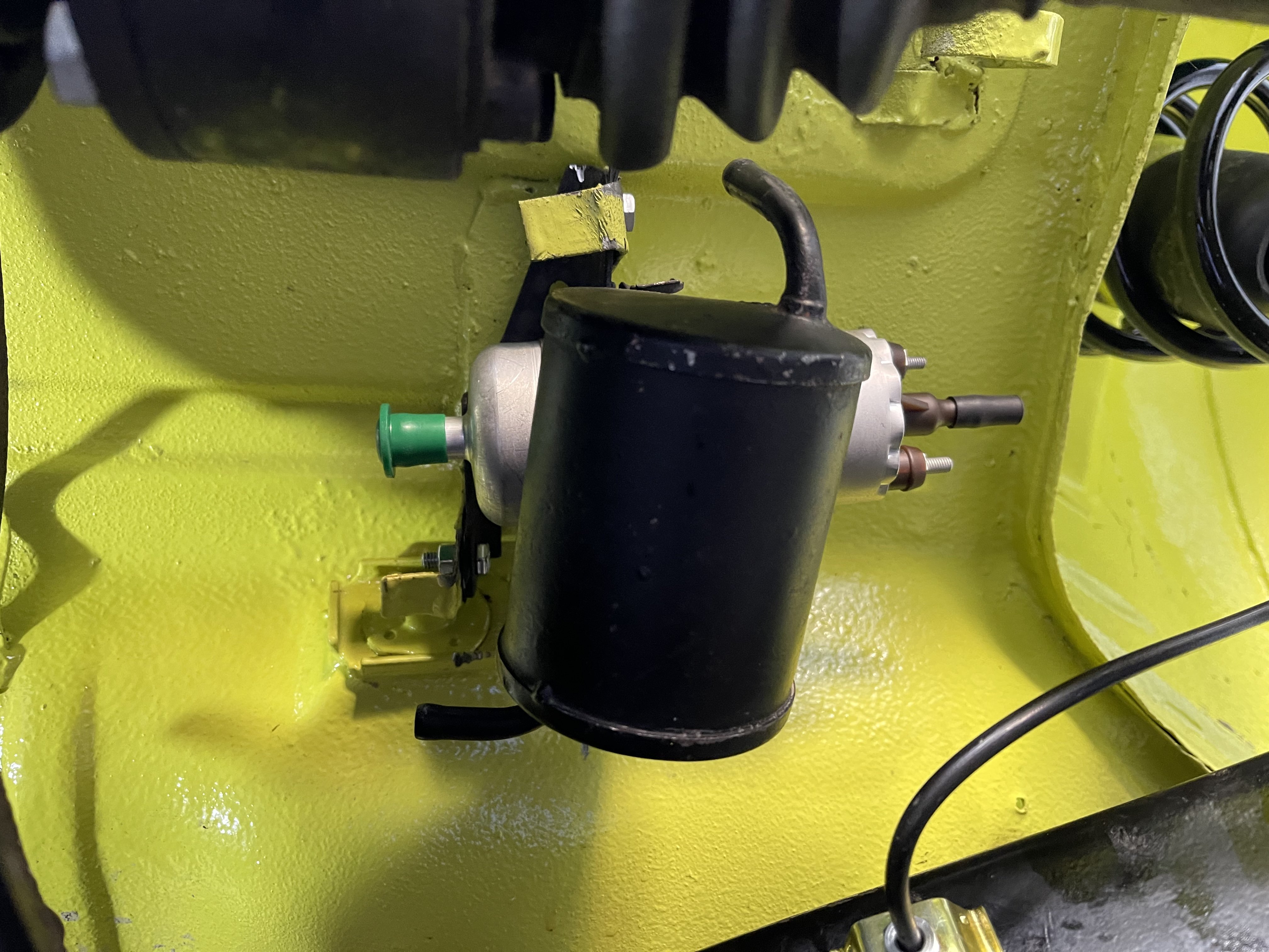 tii fuel pump mounting location? ﻿ BMW 2002 and other '02