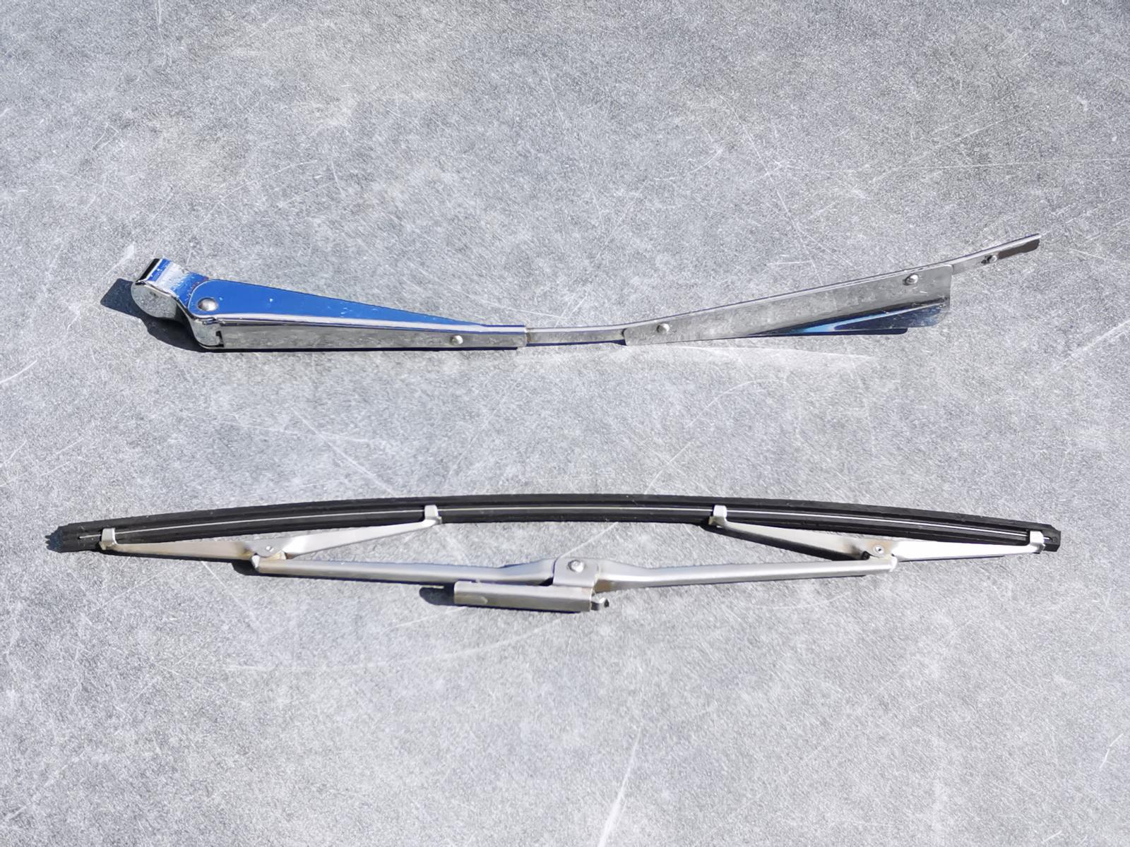 Wiper arm w/ deflector + blade, left side, Bosch BMW 2002 and Neue Klasse Parts For Sale BMW