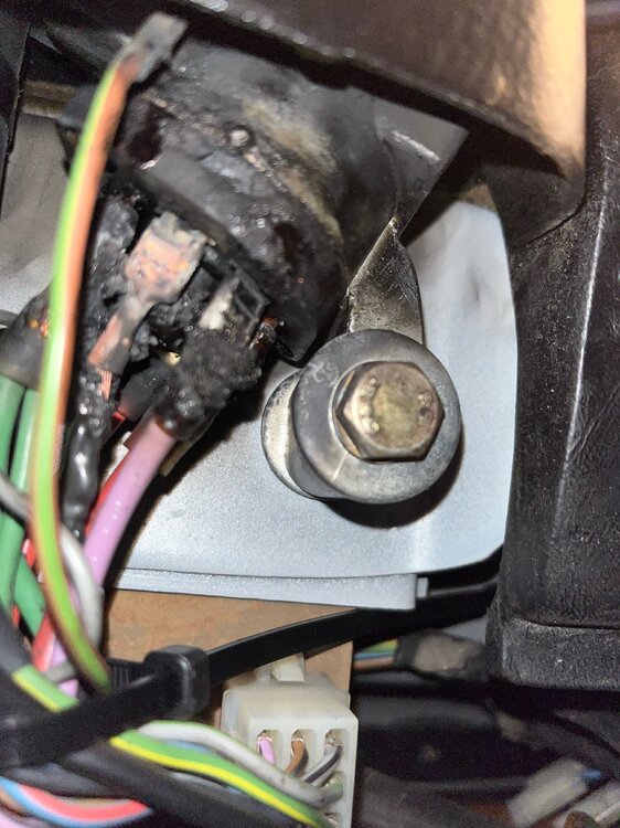 Catastrophic ignition switch failure ﻿ BMW 2002 and other '02