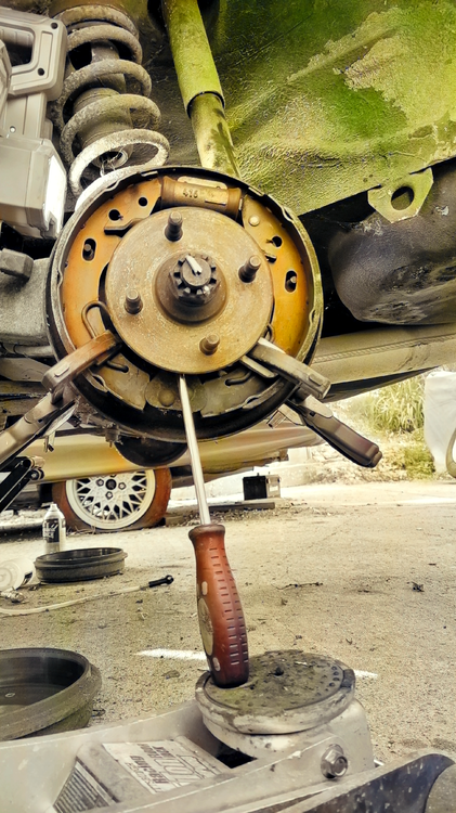 Warm rear wheel |﻿ BMW 2002 and other '02