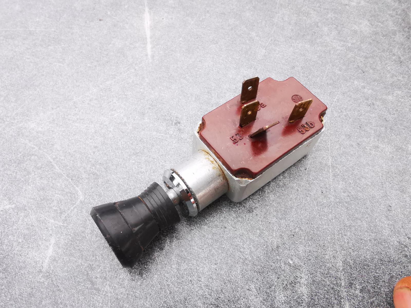 Early series (+NK) wiper dash switch ﻿ Miscellaneous