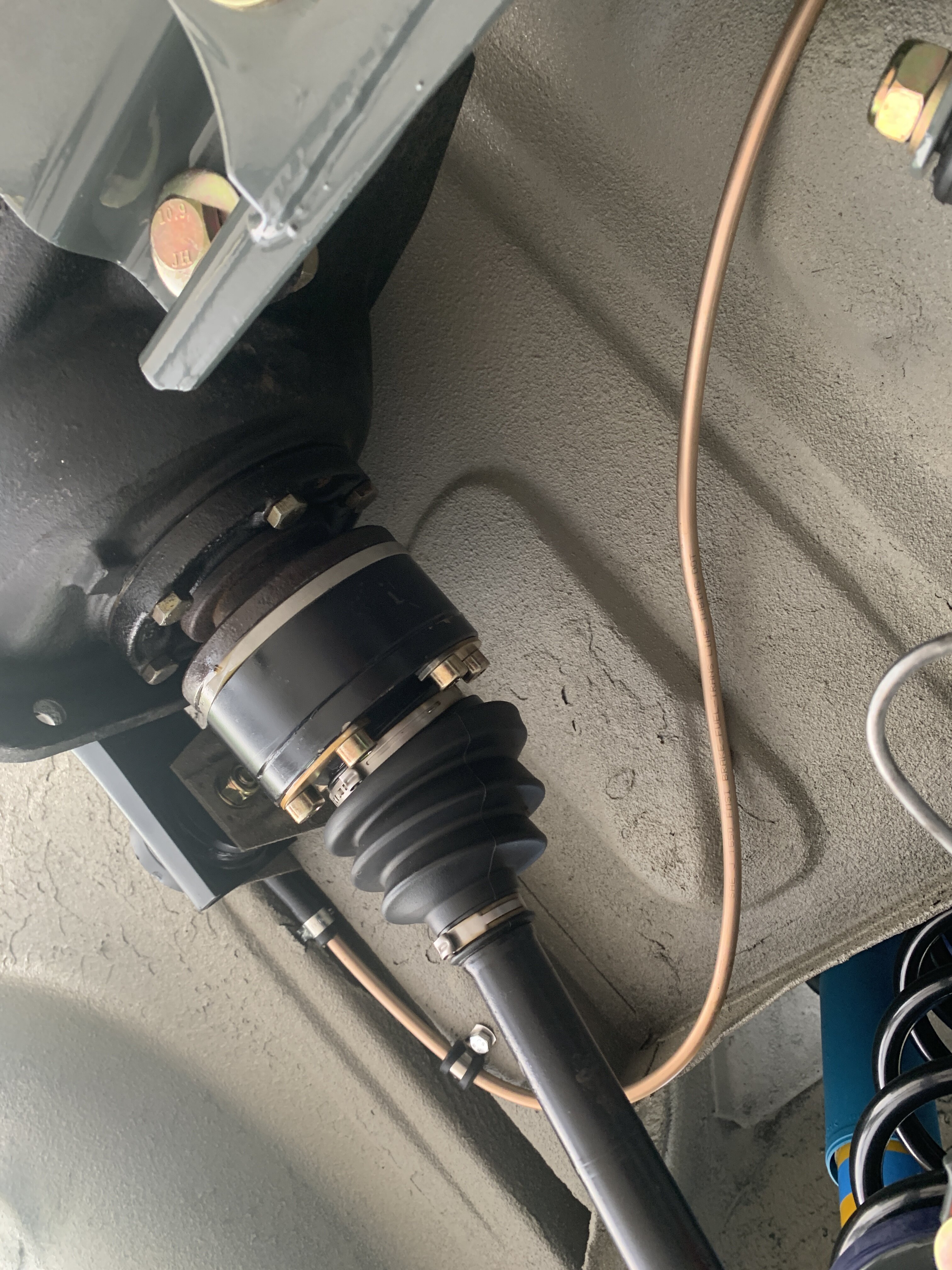 disturbing failure of a fuel line. user error? product error |﻿ BMW